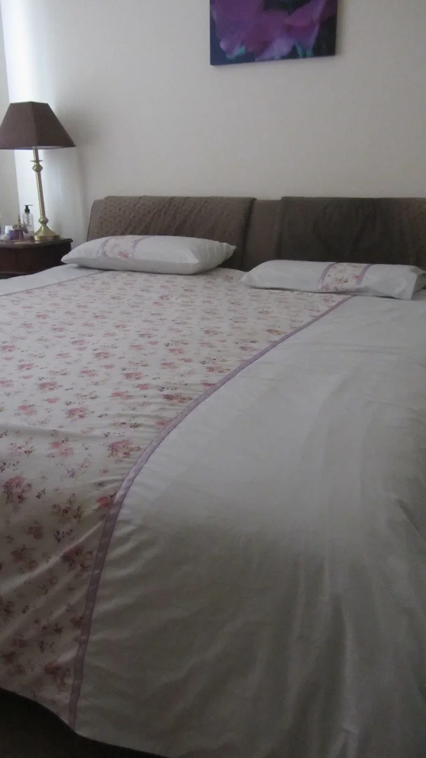 Handmade Bed Linen Thumbnail.jpg
