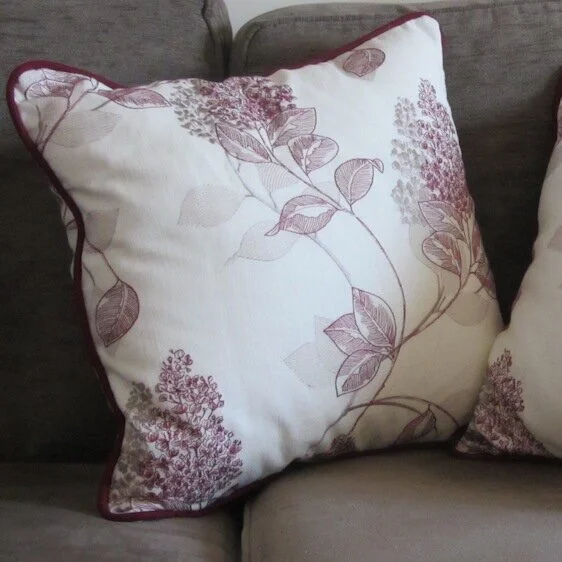 Create an envelope cushion