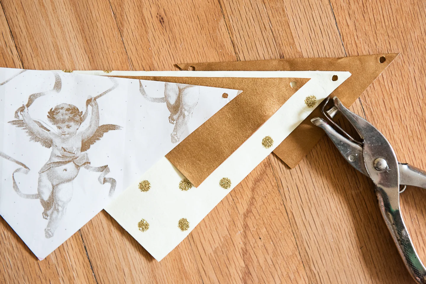 How to reuse wrapping paper as zero waste New Years Eve decorations-8626.jpg