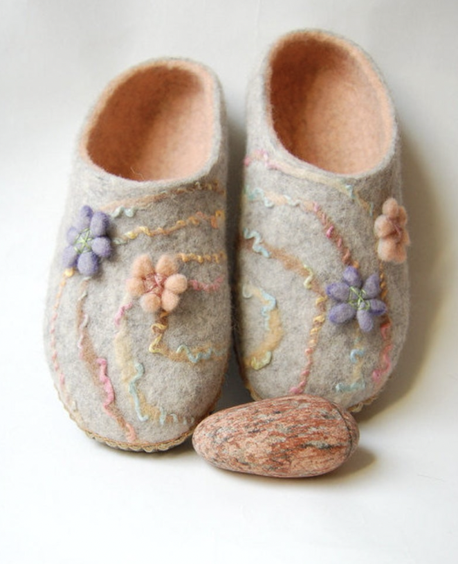 Wool Blossom Slippers