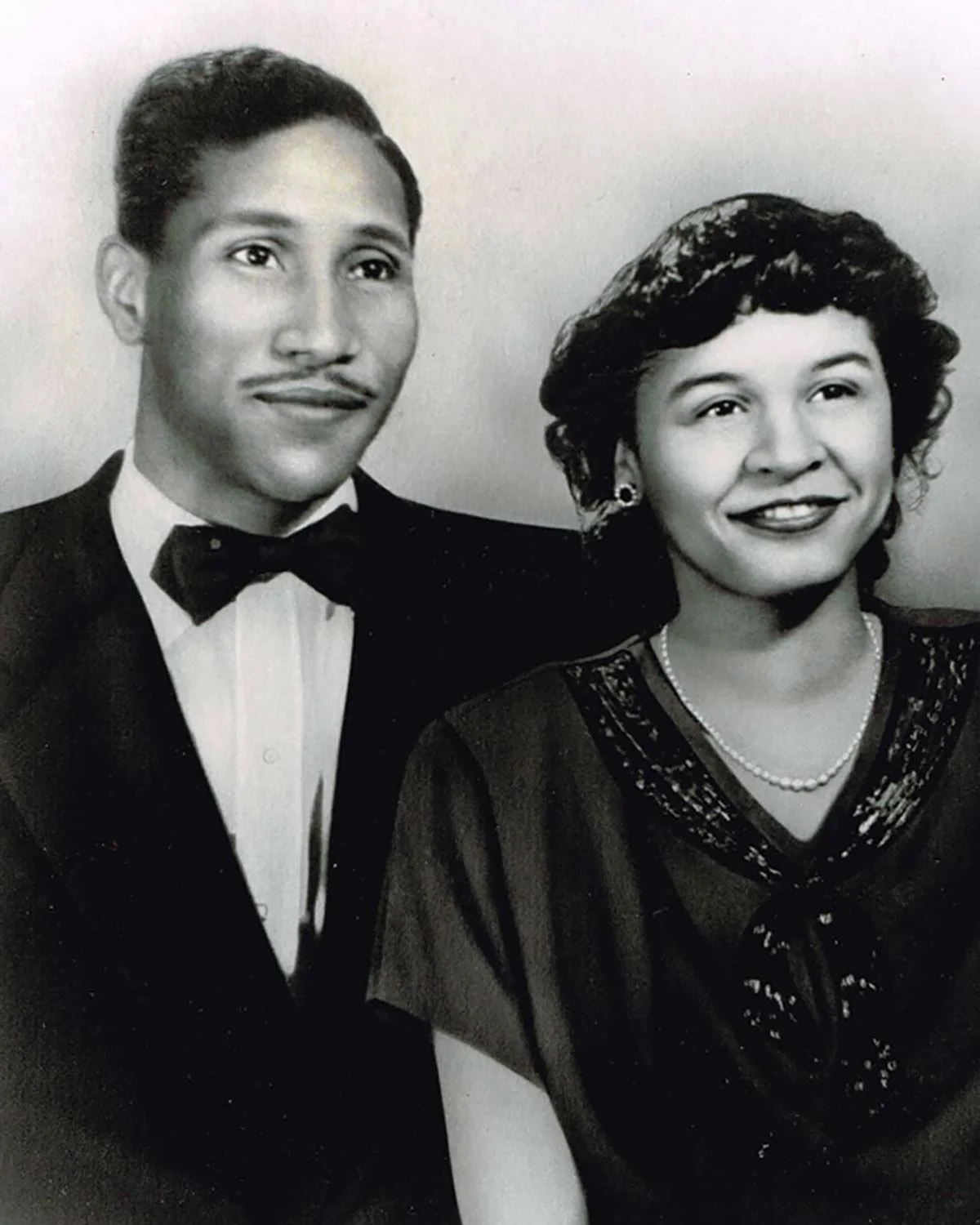 lahomas_parents.jpg
