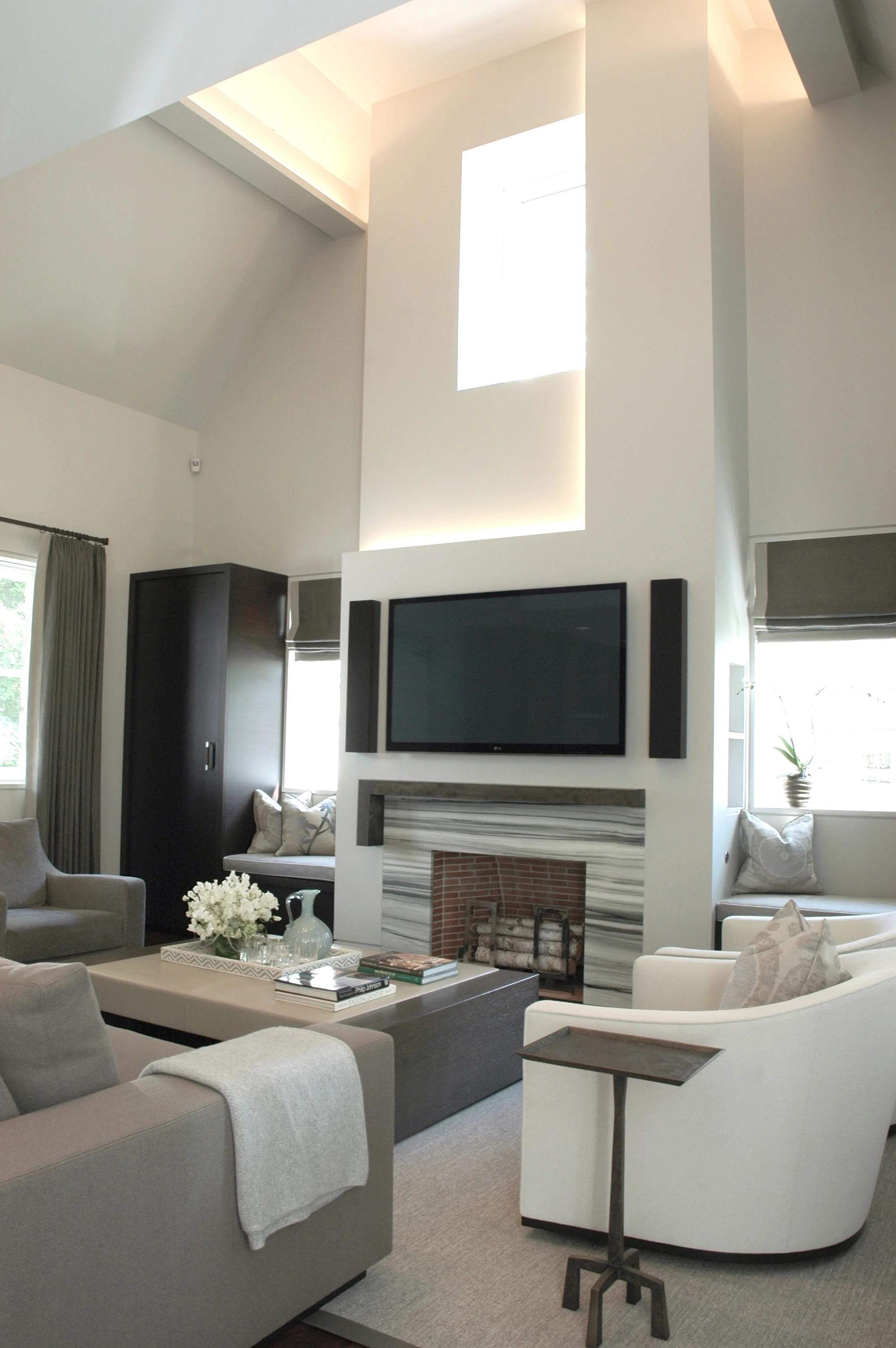 Riverside Cow Barn Guest House 