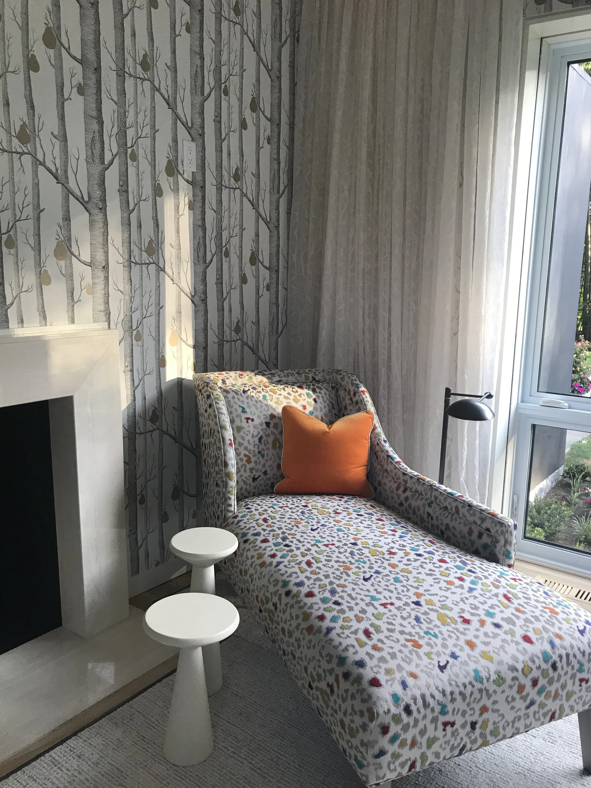 primary bedroom chaise.JPG