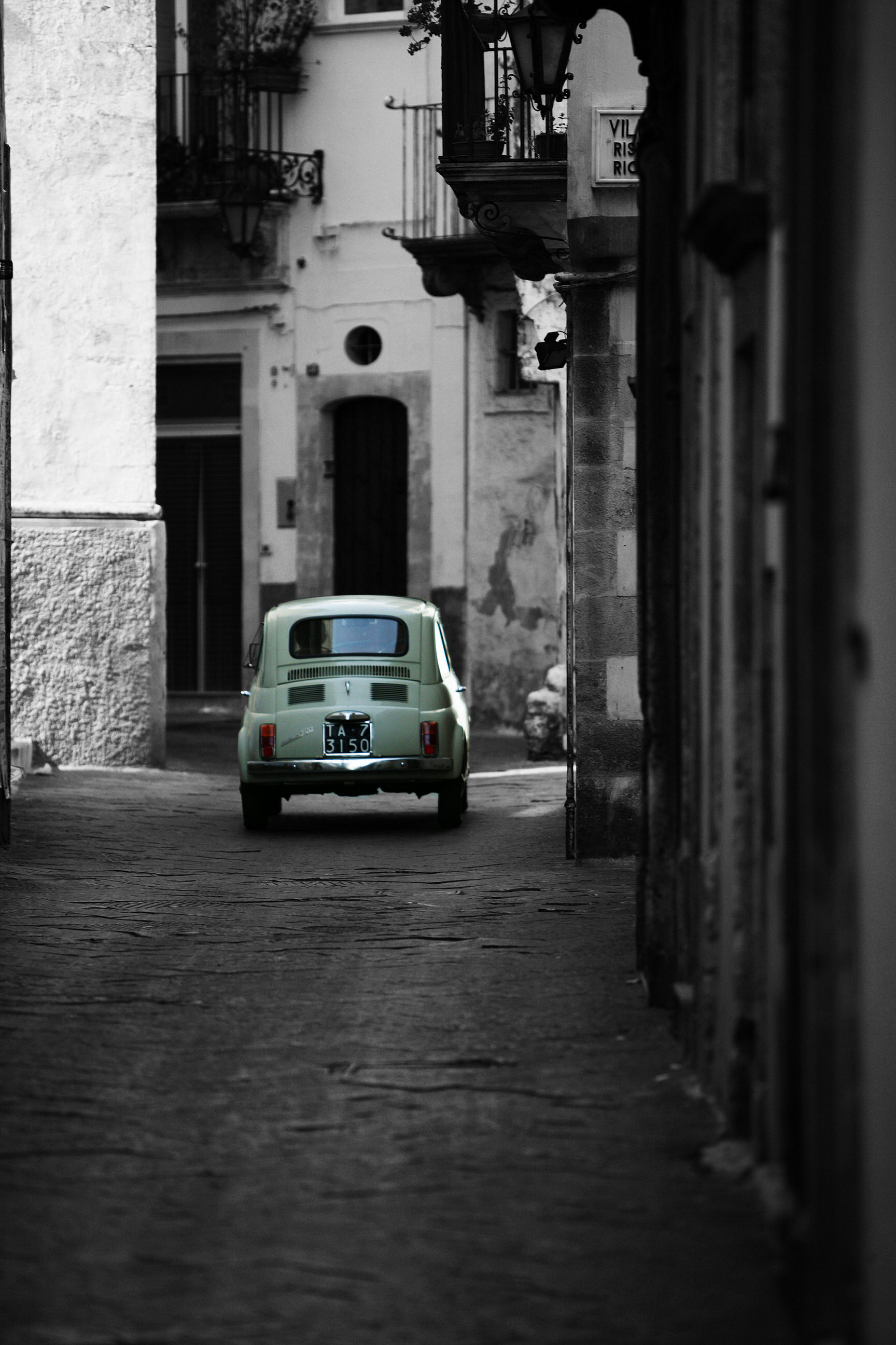 Italian Alley.jpg