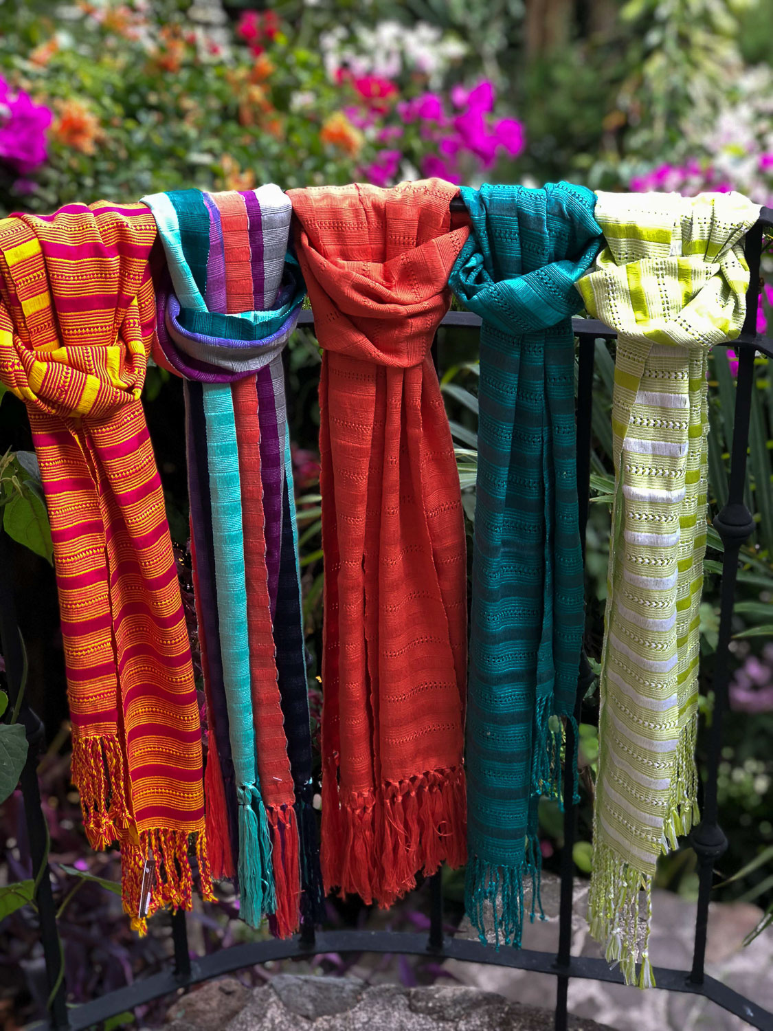 clothing-amigos-scarves-v2-0886.jpg