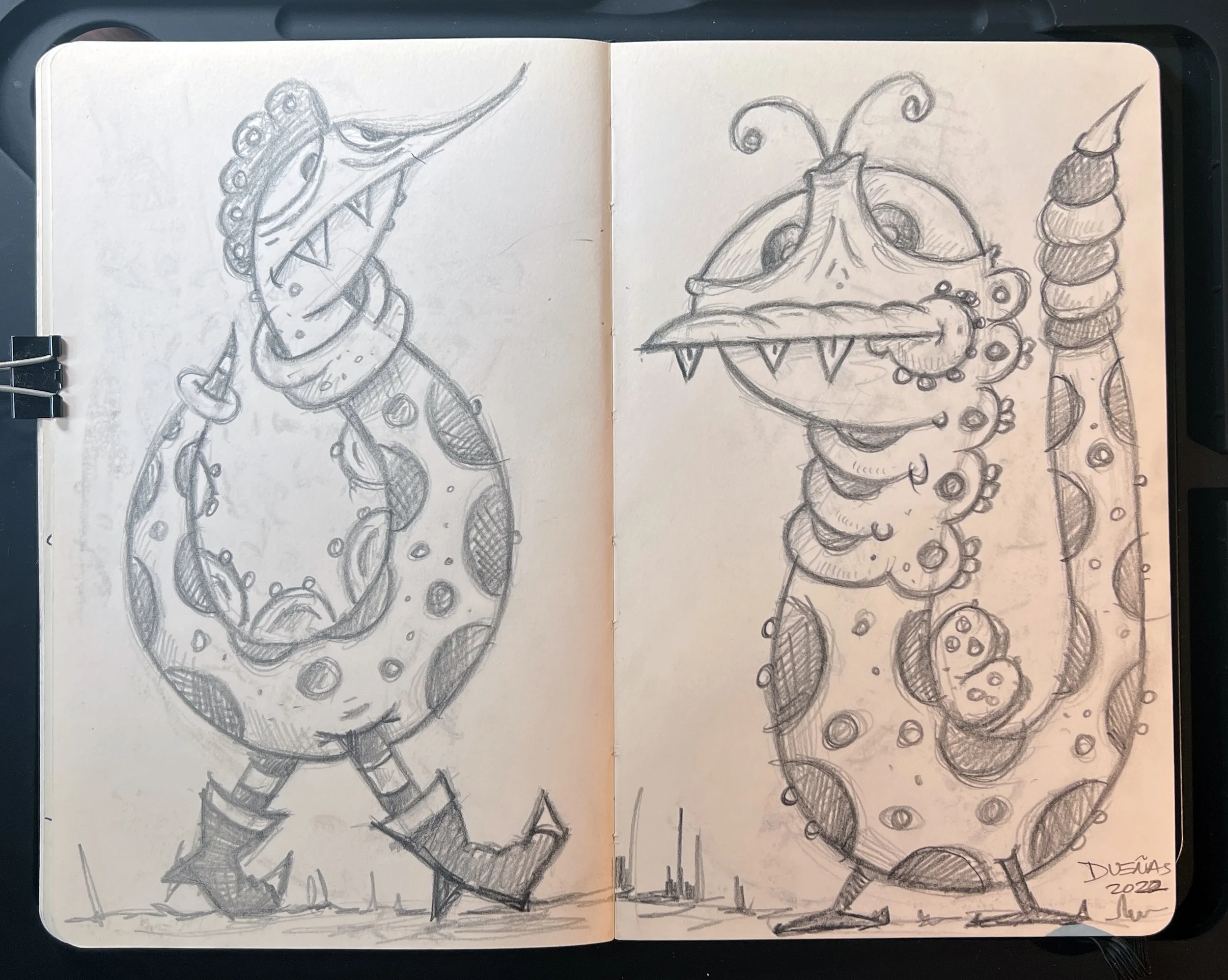 Sketchbook_2021_2022_38.JPG