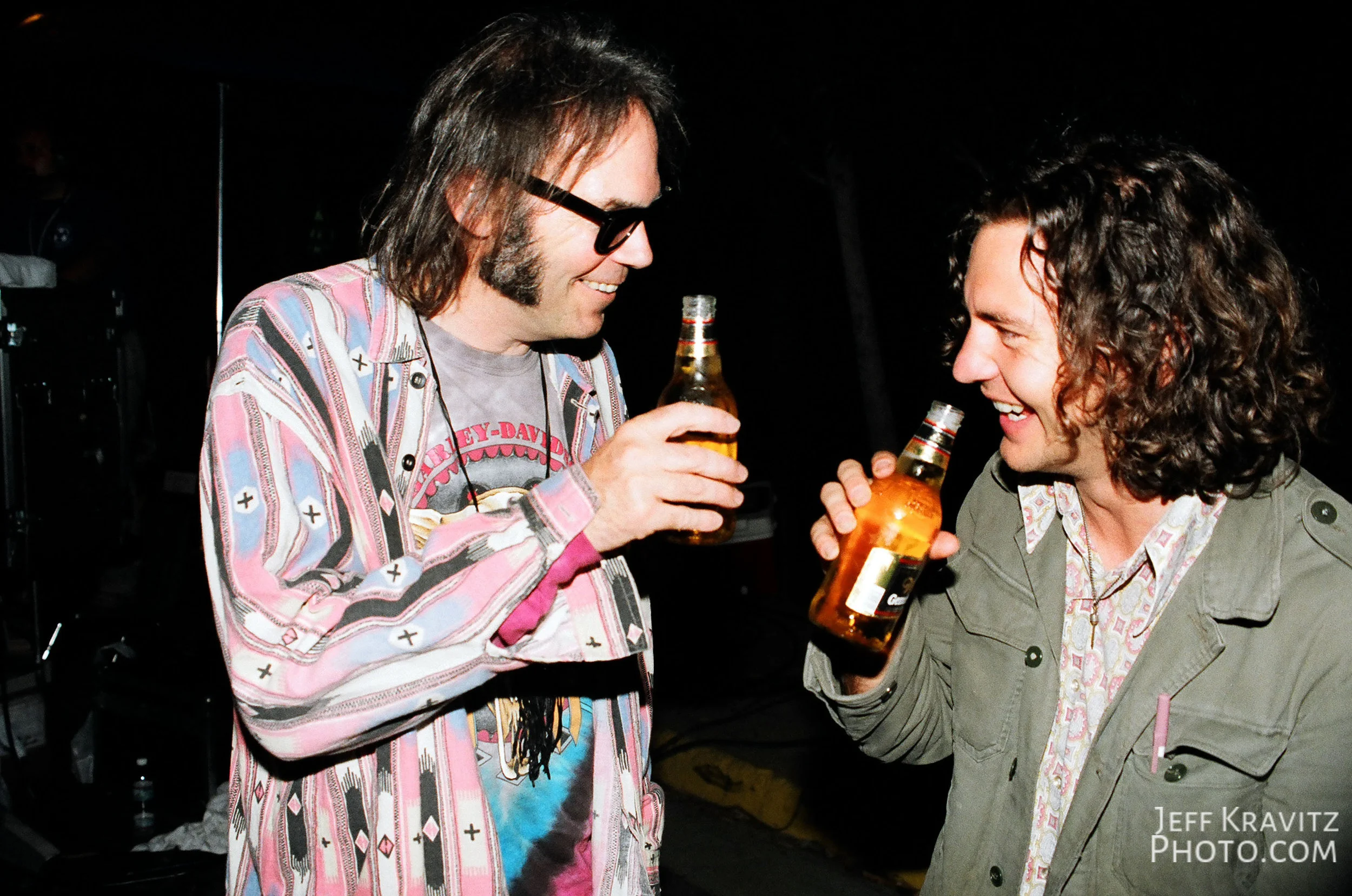 Neil Young and Eddie Vedder of Pearl Jam
1993 MTV Video Music Awards
Universal Amphitheater
Los Angeles, California United States
September 3, 1993
Photo by Jeff Kravitz/FilmMagic.com
To license this image (2705202), contact FilmMagic.com