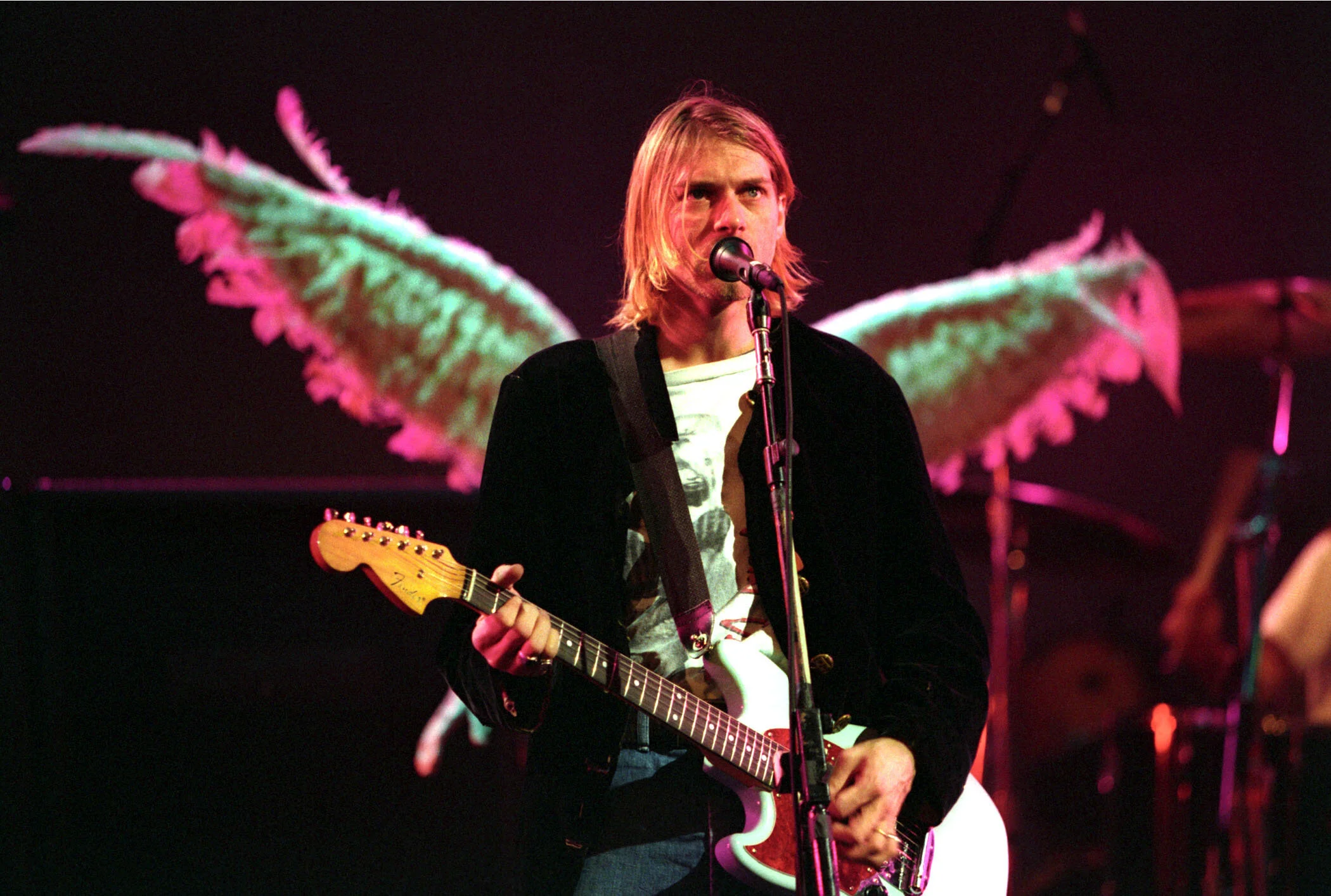 Kurt Cobain of NirvanaMTV Live and Loud: Nirvana Performs Live - December 1993Pier 28Seattle, Washington United StatesCirca 1993Photo by Jeff Kravitz/FilmMagic.comTo license this image (2495800), contact FilmMagic.com