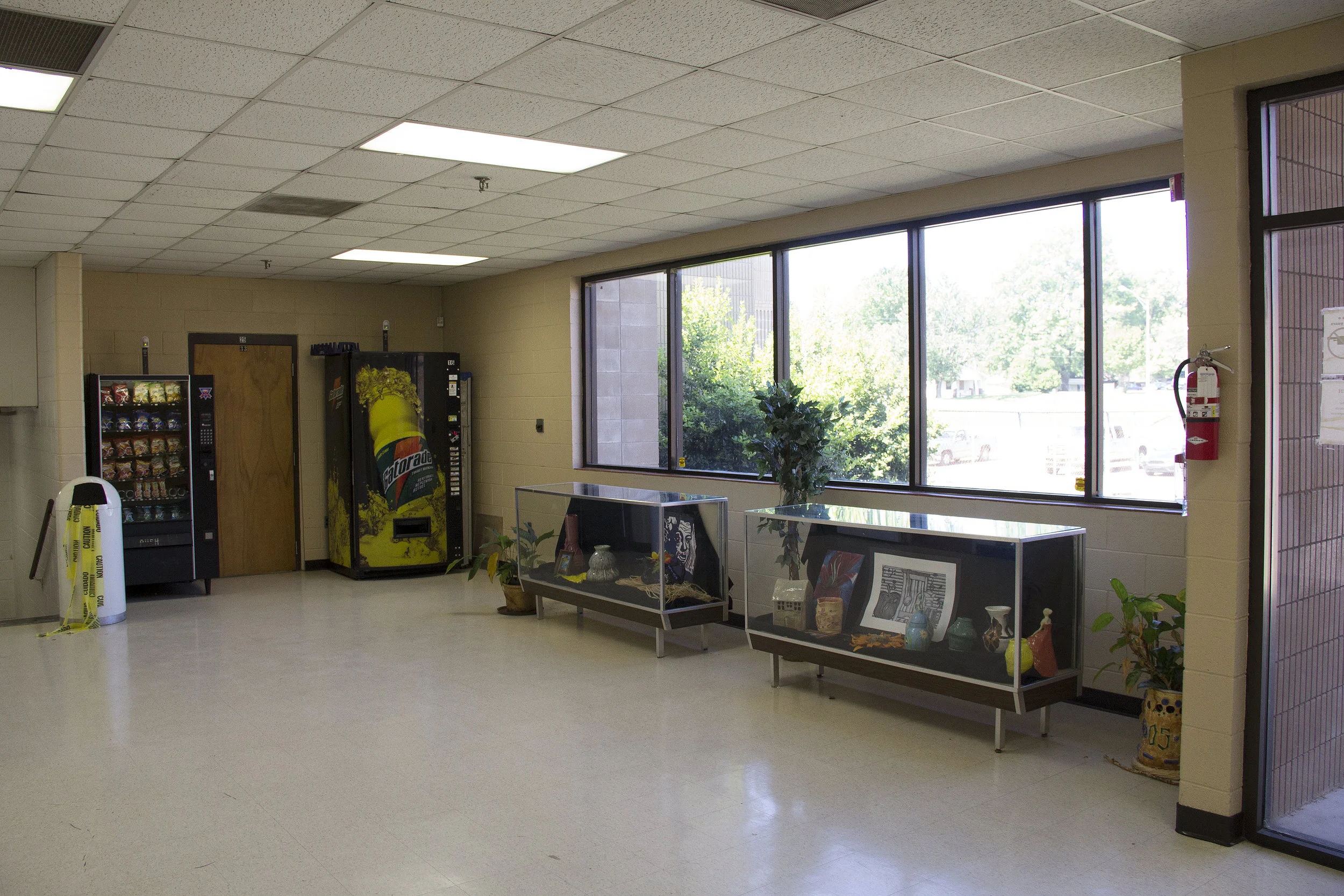 BEFORE | UNUSED LOBBY SPACE