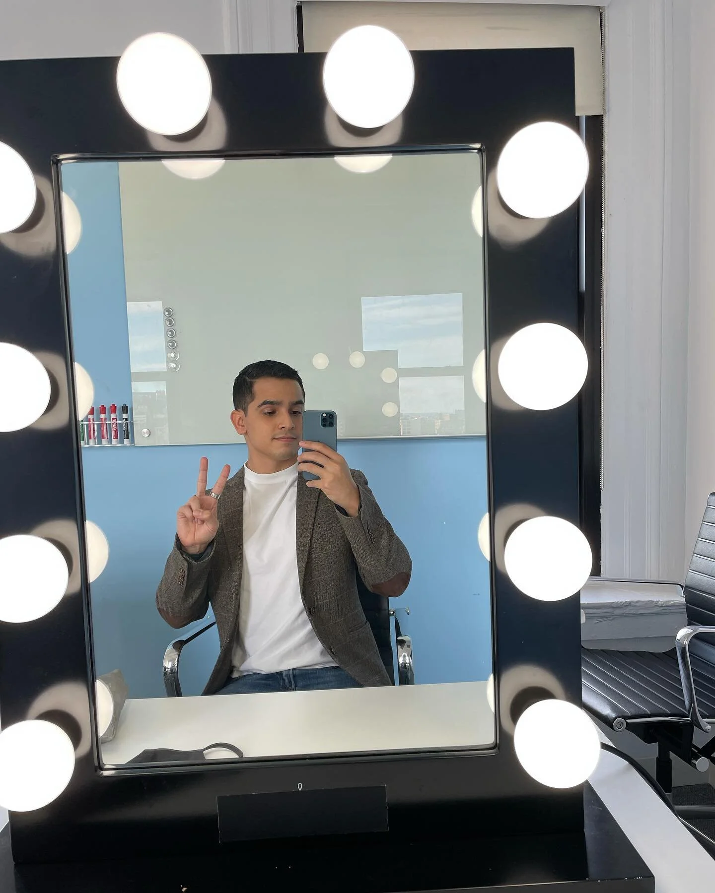 Random mirror selfie&rsquo;s 🪞🤳🏽

&bull;
&bull;
&bull;
&bull;
&bull;
&bull;
&bull;
&bull;
&bull;
&bull;
&bull;
&bull;
&bull;
&bull;
&bull;
&bull;
#host #latinx #gay #butfirstletmetakeaselfie
