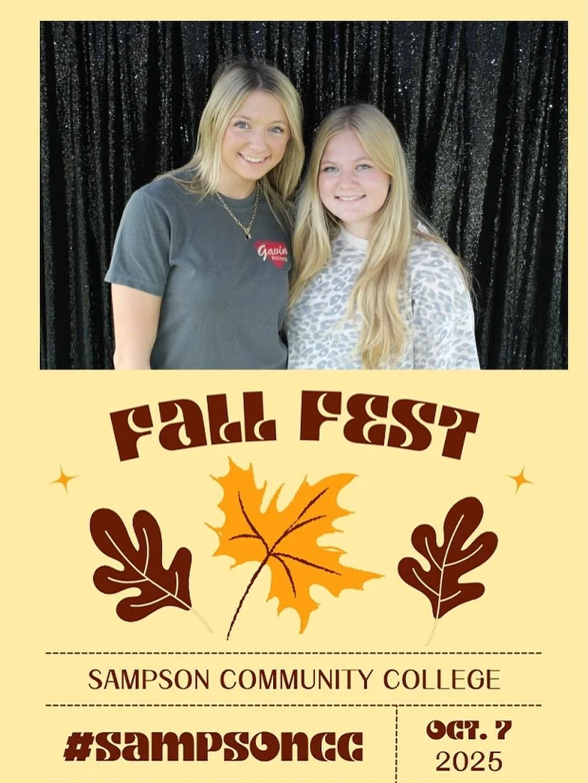 Celebrating success with @sampsoncommunitycollege 

 #photobooth 
#photo 
#photography 
#photobooth 
#photoboothfun #wedding 
#birthday 
#party 
#corporateevent 
#schoolevent  #gif #props  #photooftheday  #chattanooga
#nashville
#knoxville #atlanta  