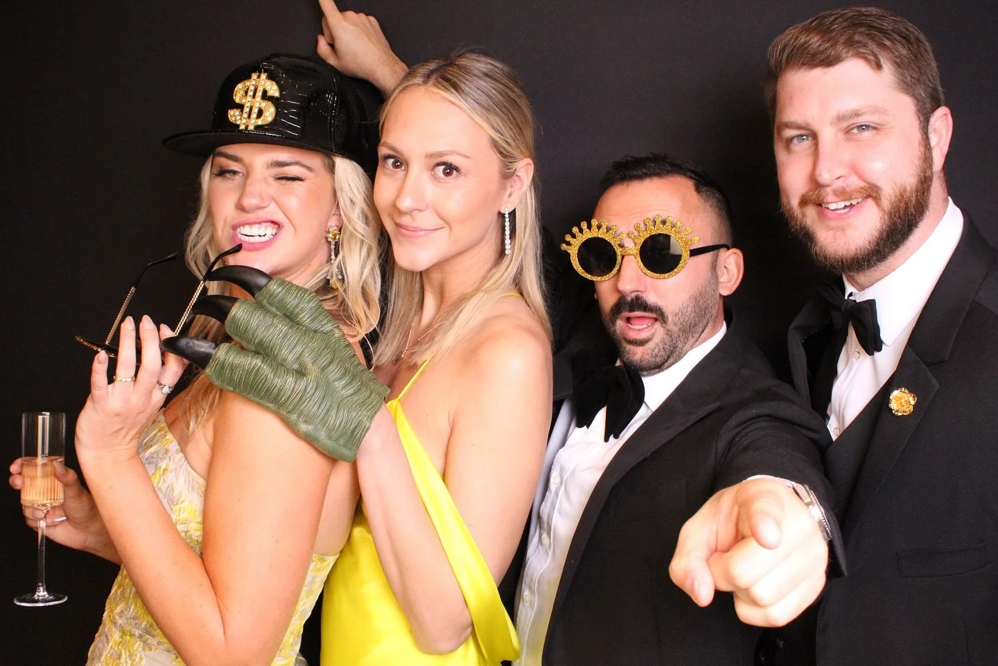 Stay classy &amp; sassy✨

Venue @fernbankmuseum 

#photobooth 
#photo 
#photography 
#photobooth 
#photoboothfun #wedding 
#birthday 
#party 
#corporateevent 
#schoolevent  #gif #props  #photooftheday  #chattanooga
#nashville
#knoxville #atlanta  #we