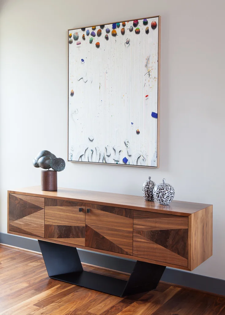 Console in Dining room.jpg