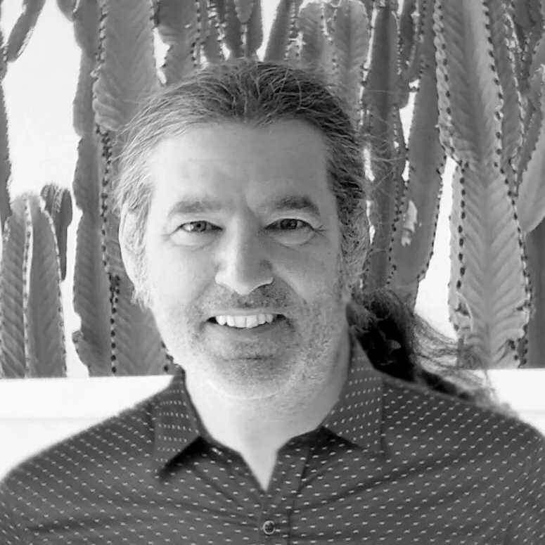 profile_photo_bw.jpg