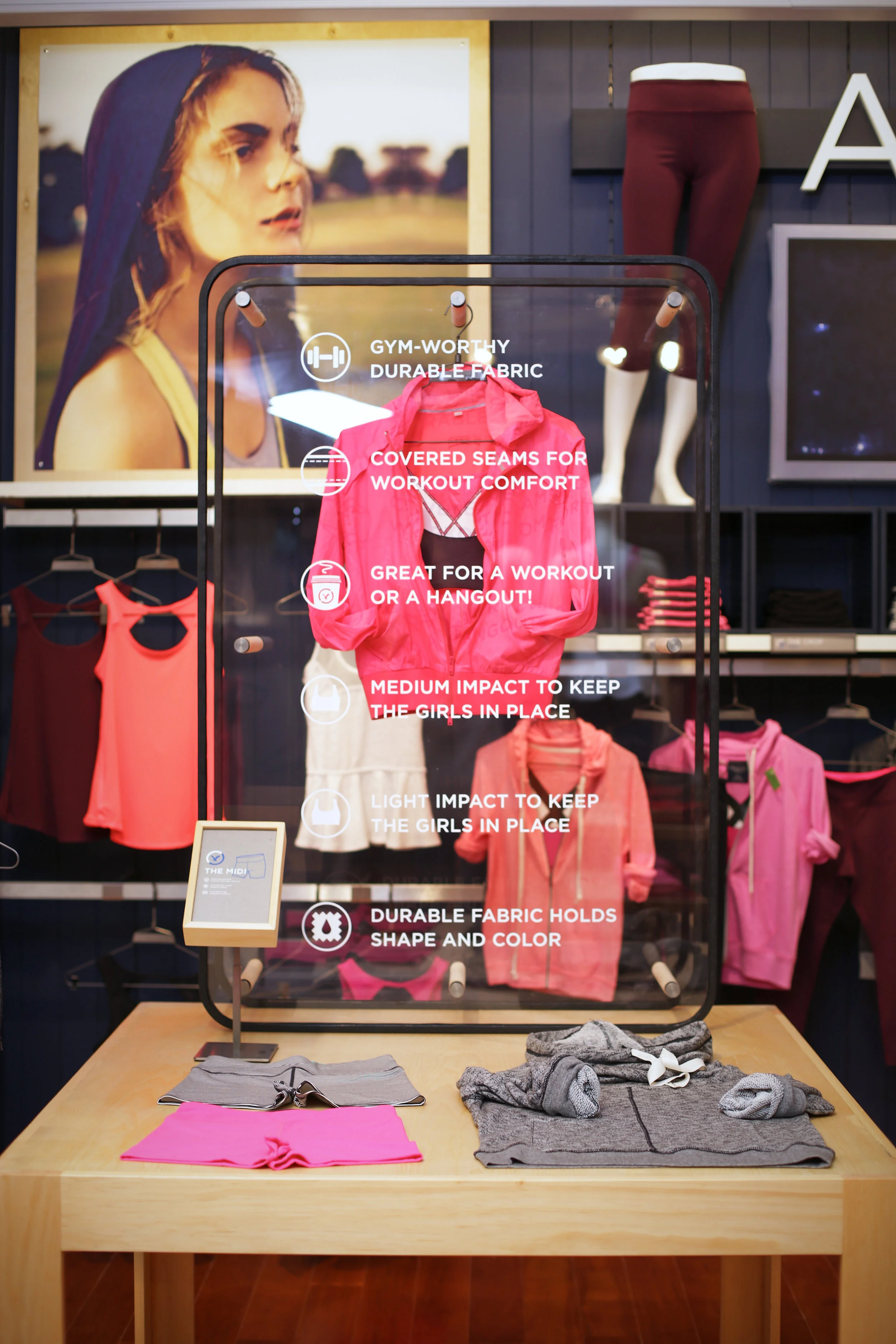 AE1-DENIM-DISPLAY-LAB-STORE-IMAGES-0625.jpg