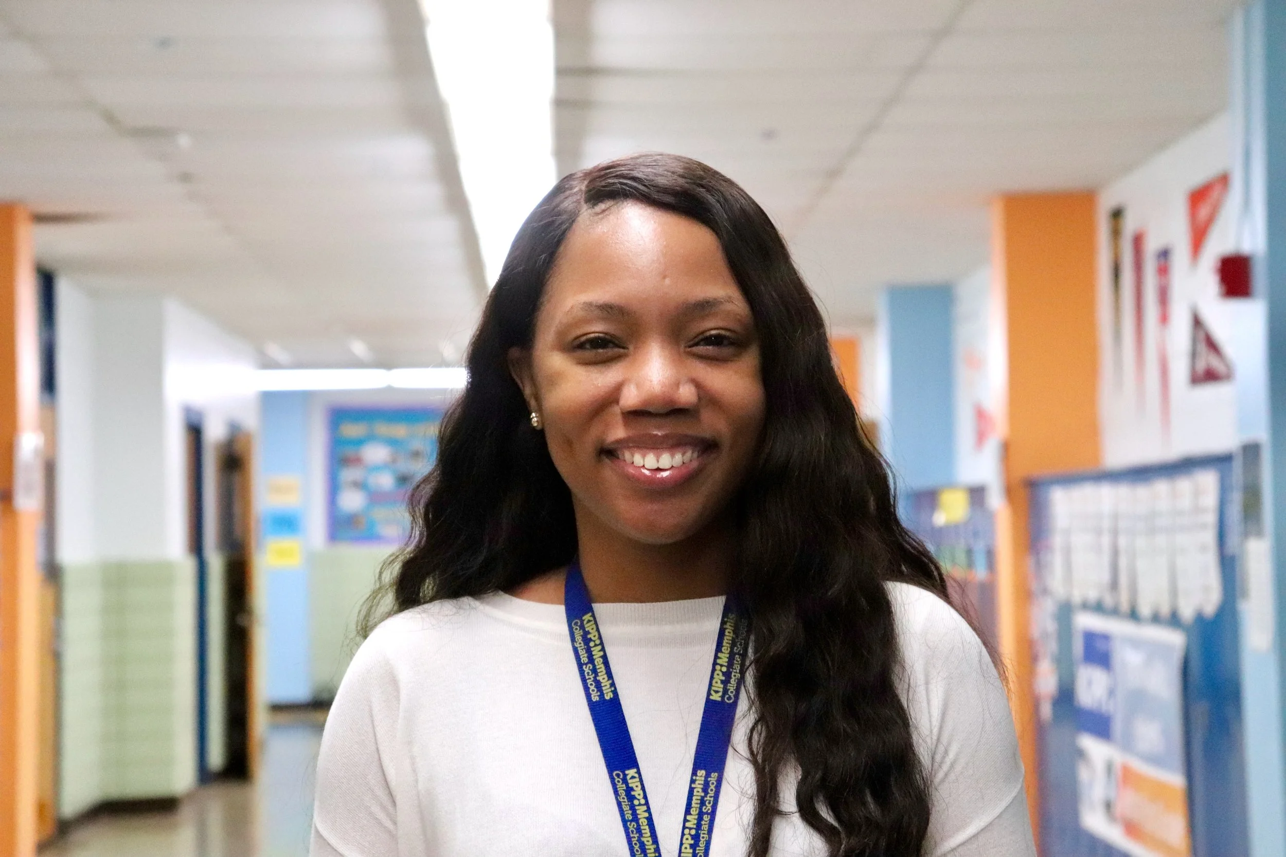 DEAVILA BENNETT Social Worker