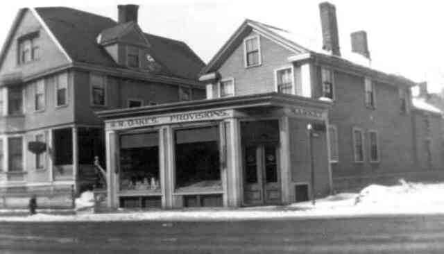 Oakes Provisions stood at the corner of Thomas and Centre Streets. Courtesy of Florence Oakes.