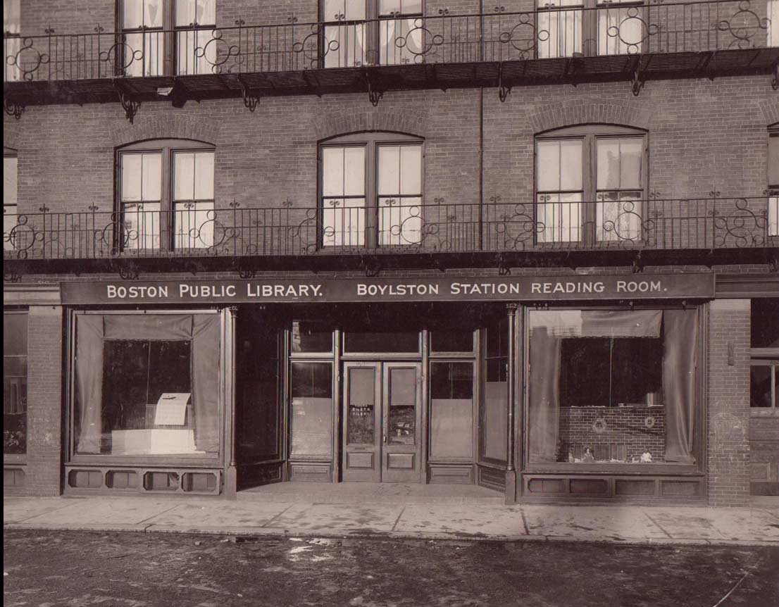   Boston Public Library Boylston Station Reading Room opened in 1905 on the ground floor of the railroad station.&nbsp;&nbsp;The reading room was enhanced in 1927 and became known as the Boylston Branch. In 1935 the current Connolly Branch Library on