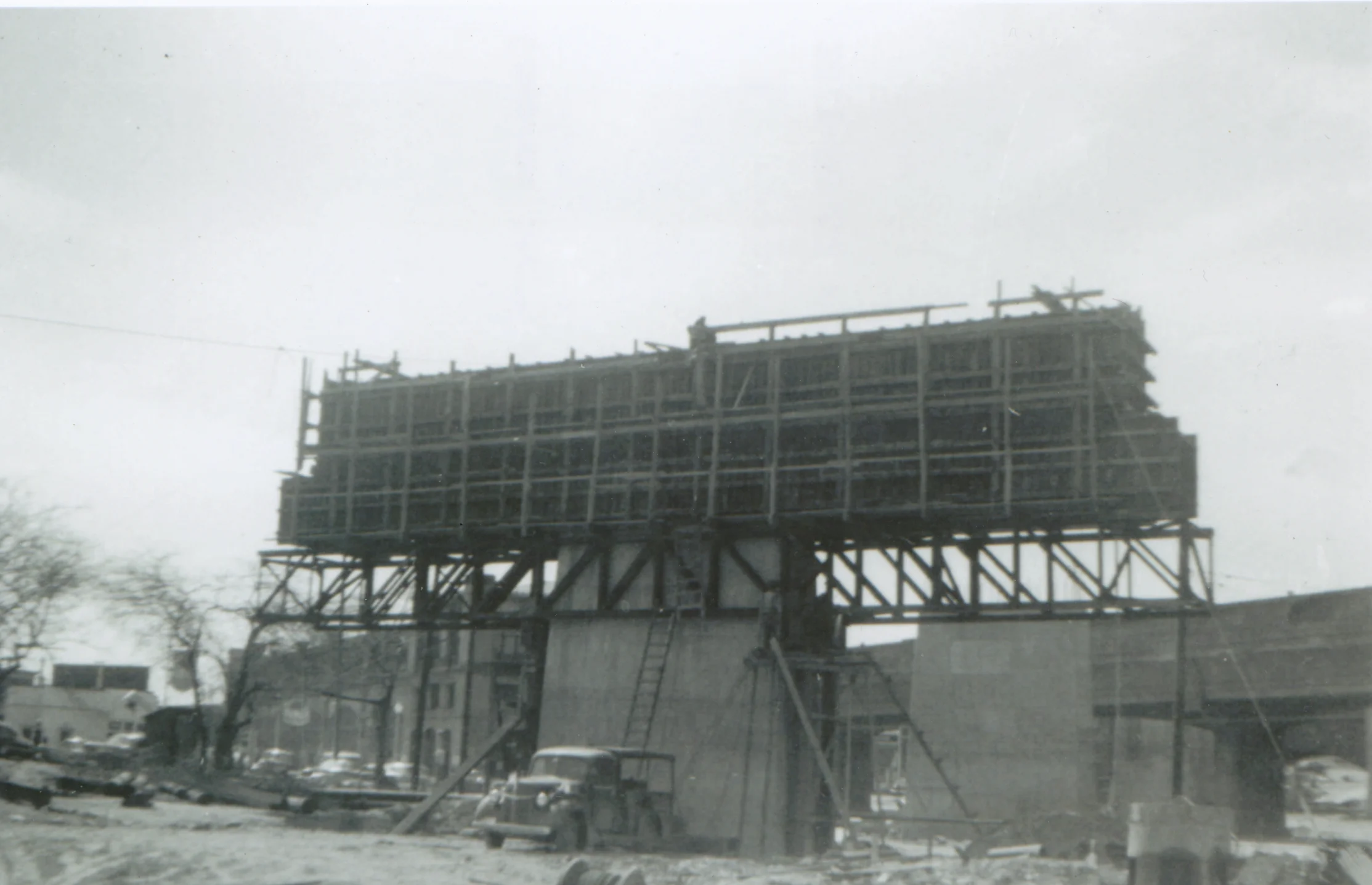 Construction of Casey overpass in 1952 or 1953. Photograph courtesty of Ed Barrett.