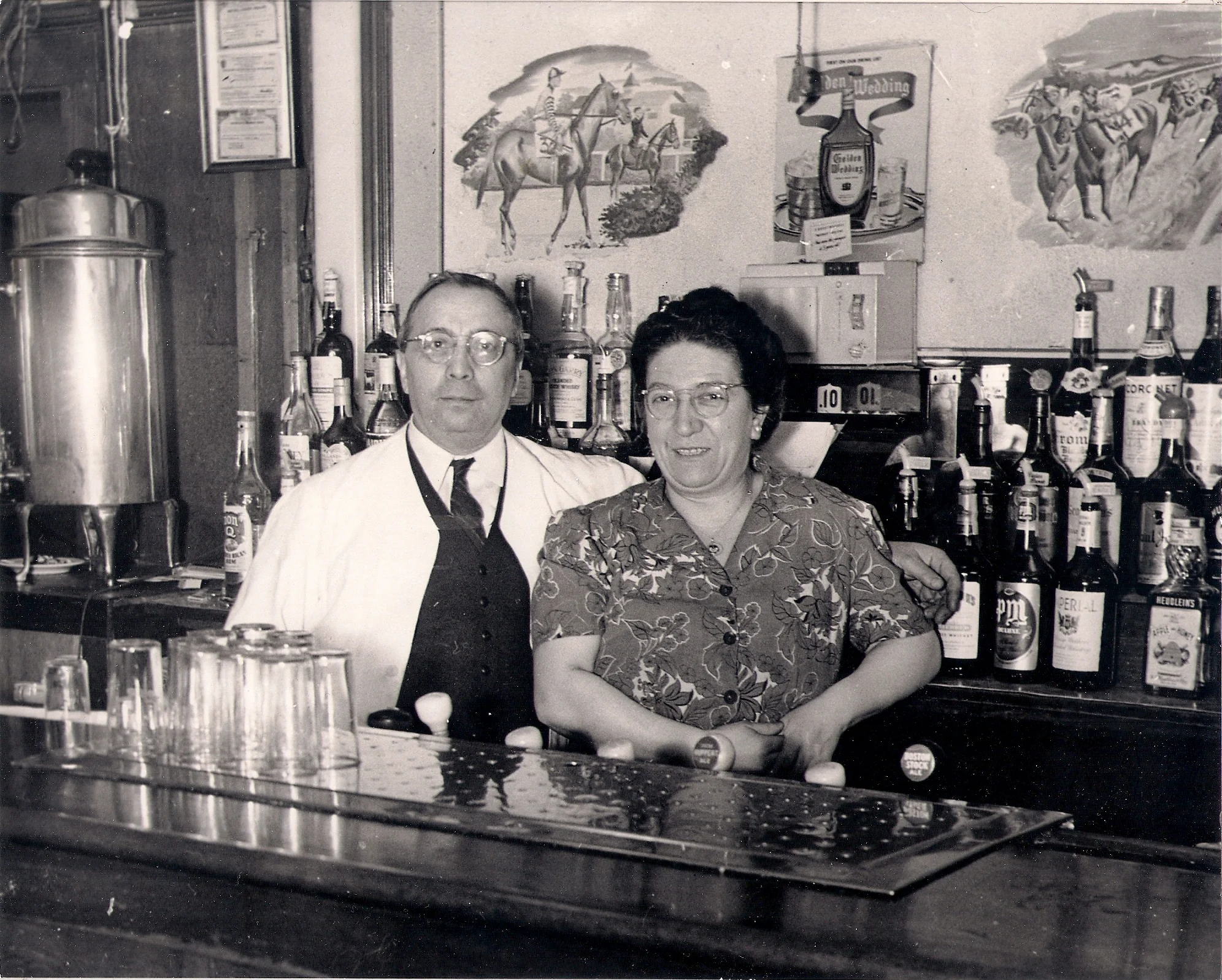 Diva and Settimio Cestoni, late 1930’s or early 1940’s behind the bar at the Green Street Tavern. Courtesy of Julianne Deangelis. Download
