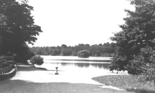 Walking Tour of Jamaica Pond