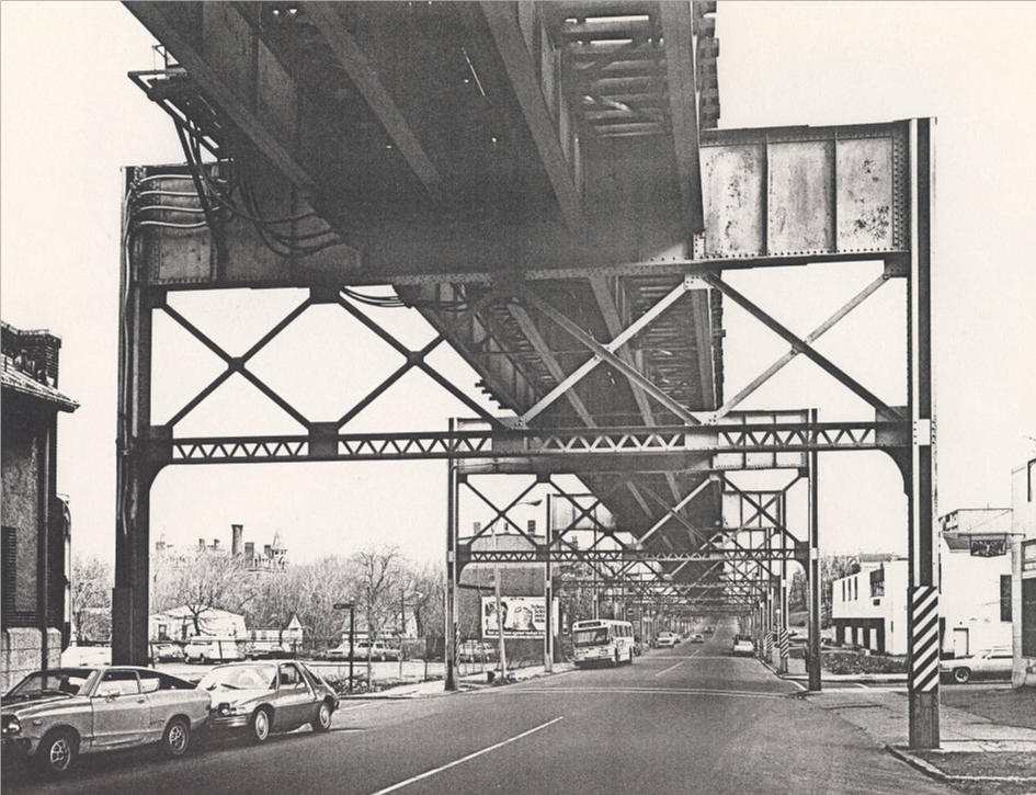 Orange Line elevated tracks from Washington Street at Westminster Ave. looking north. Photograph by Richard Cheek in the summer of 1982.