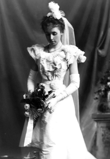 Campbell as a Debutante. Courtesy UBC Press