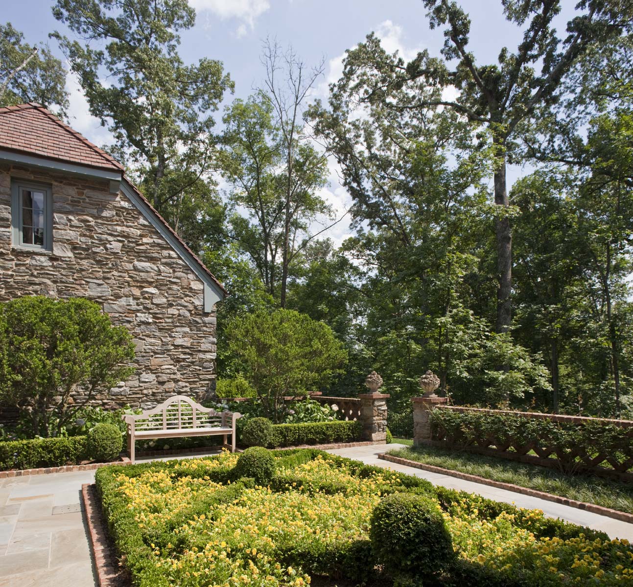 Graggamoore Estate Garden