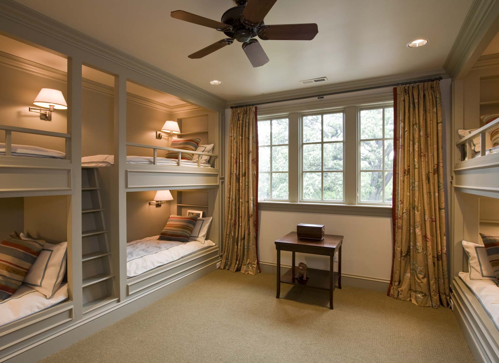 Stoneleigh House Bunk Room