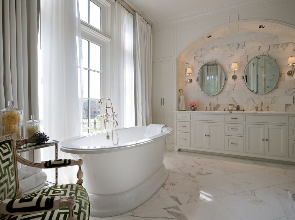 Master Bath, Louisiana Low Country | William T. Baker