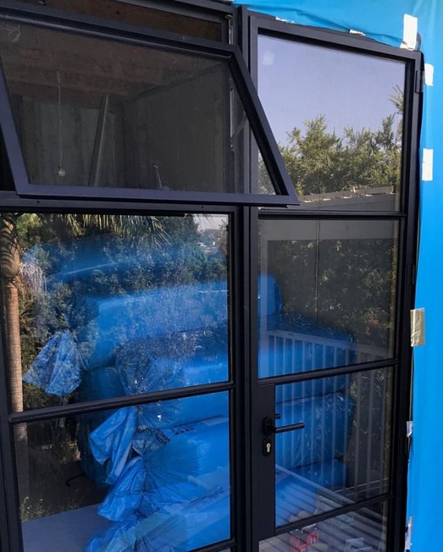 Our freshly installed steel windows and door in Birchgrove, Sydney.⠀⠀⠀⠀⠀⠀⠀⠀⠀
#steeldoors #steelwindows #steeldesign #steelandglass #homeimprovement #homedesign #sydney #australia #swisssteel #architecture #archidaily #archidesign #archidesignideas #i