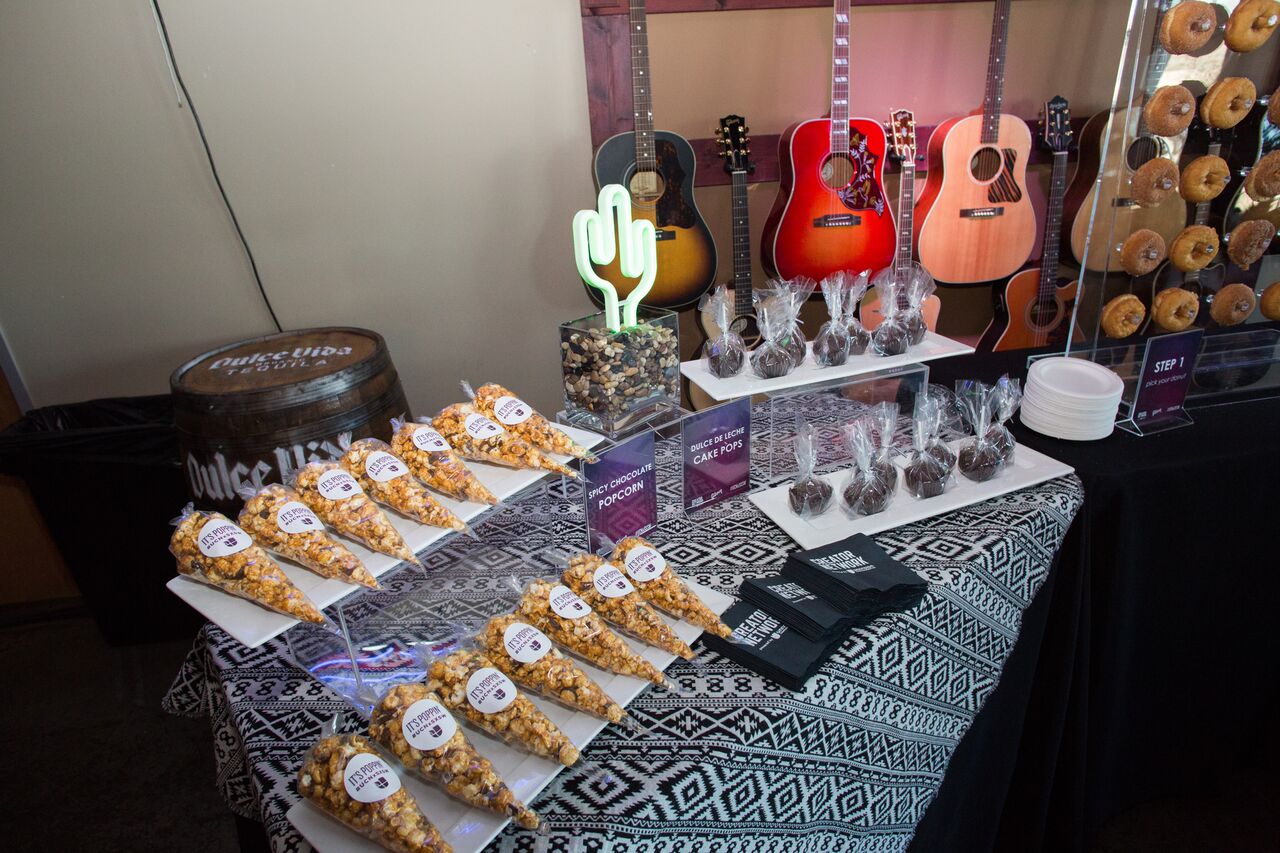 SXSW_interactive desserts_unique treats austin_austin cupcakes_ austin desserts_custom popcorn_cake pops austin.jpeg
