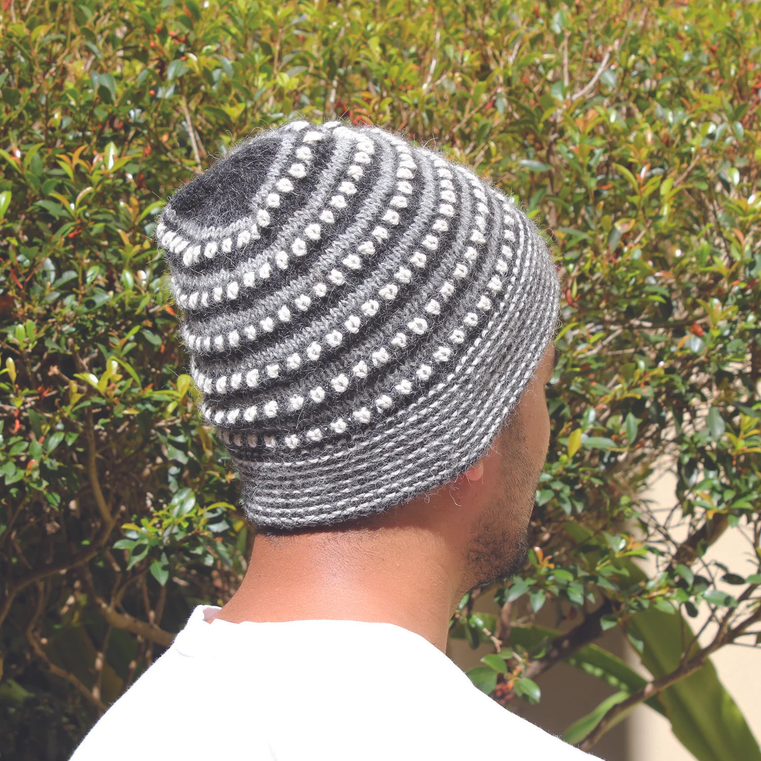 Mens Beanie Grey & Black.jpg