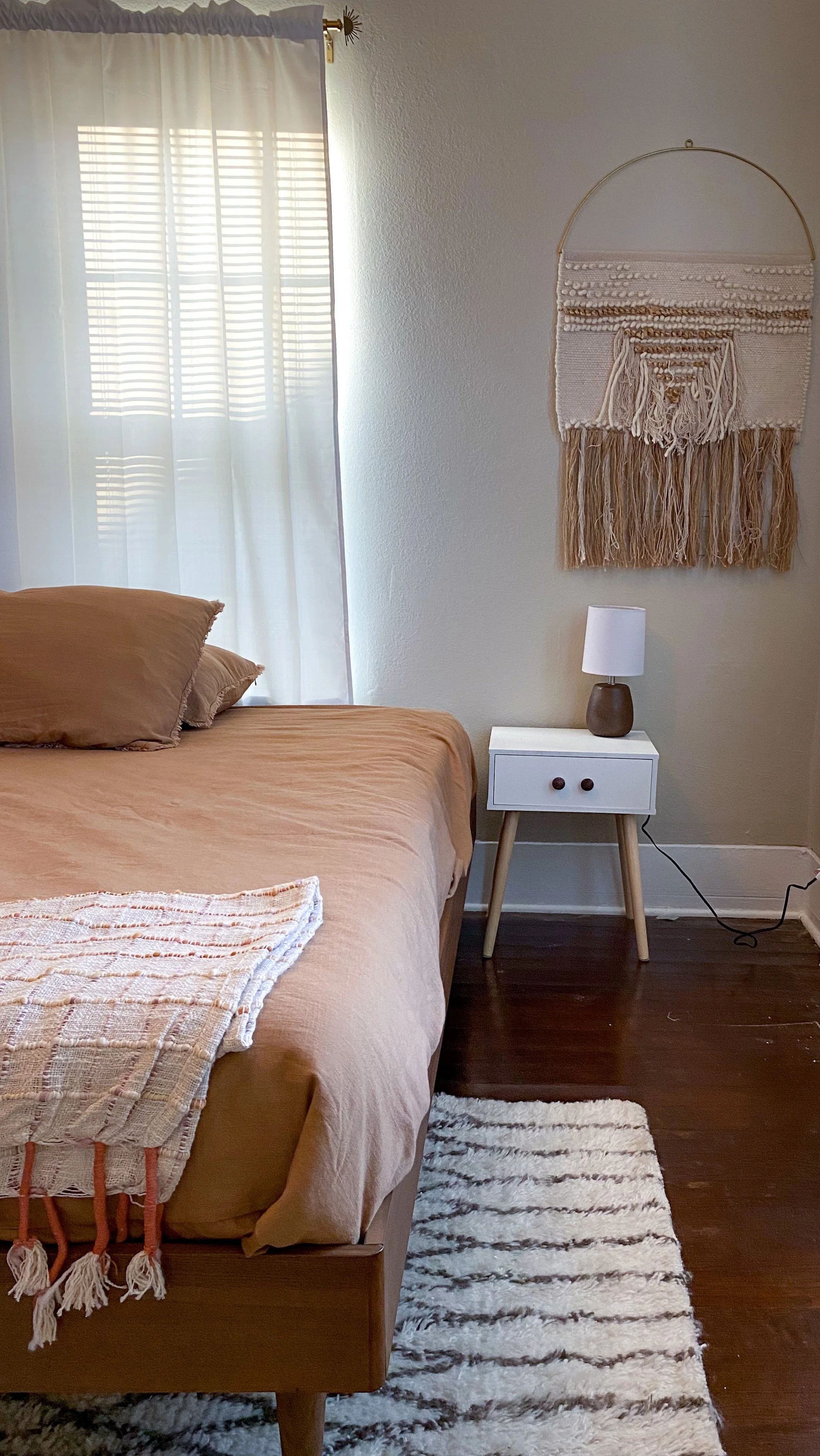 airnbnb rental furnishing