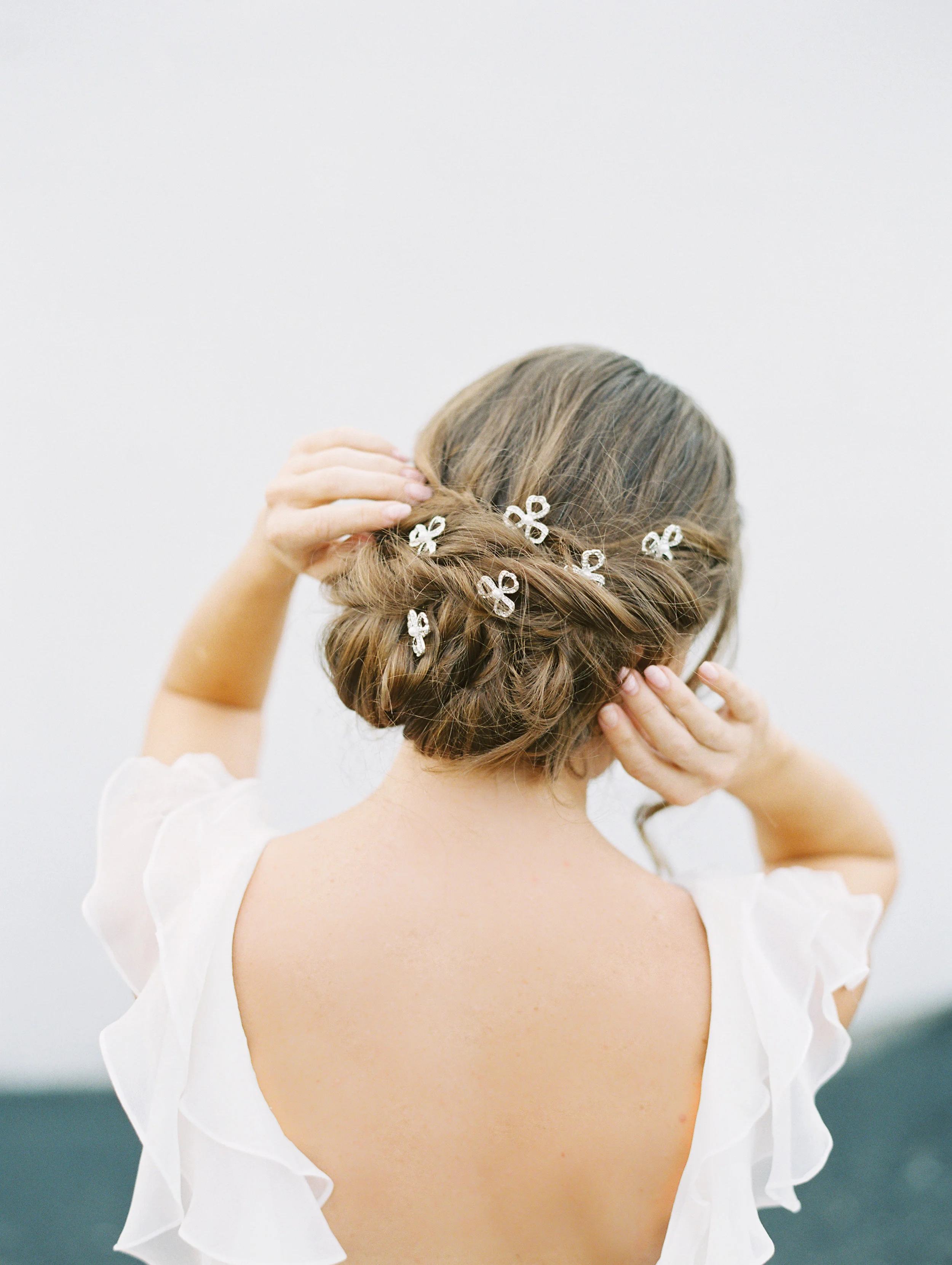 Shirley and Audrey Antonia Hair Vine Shirley And Audrey: Elegant, enchanting, romantic hair  main image 3