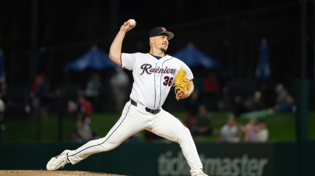 Pitcher winding up