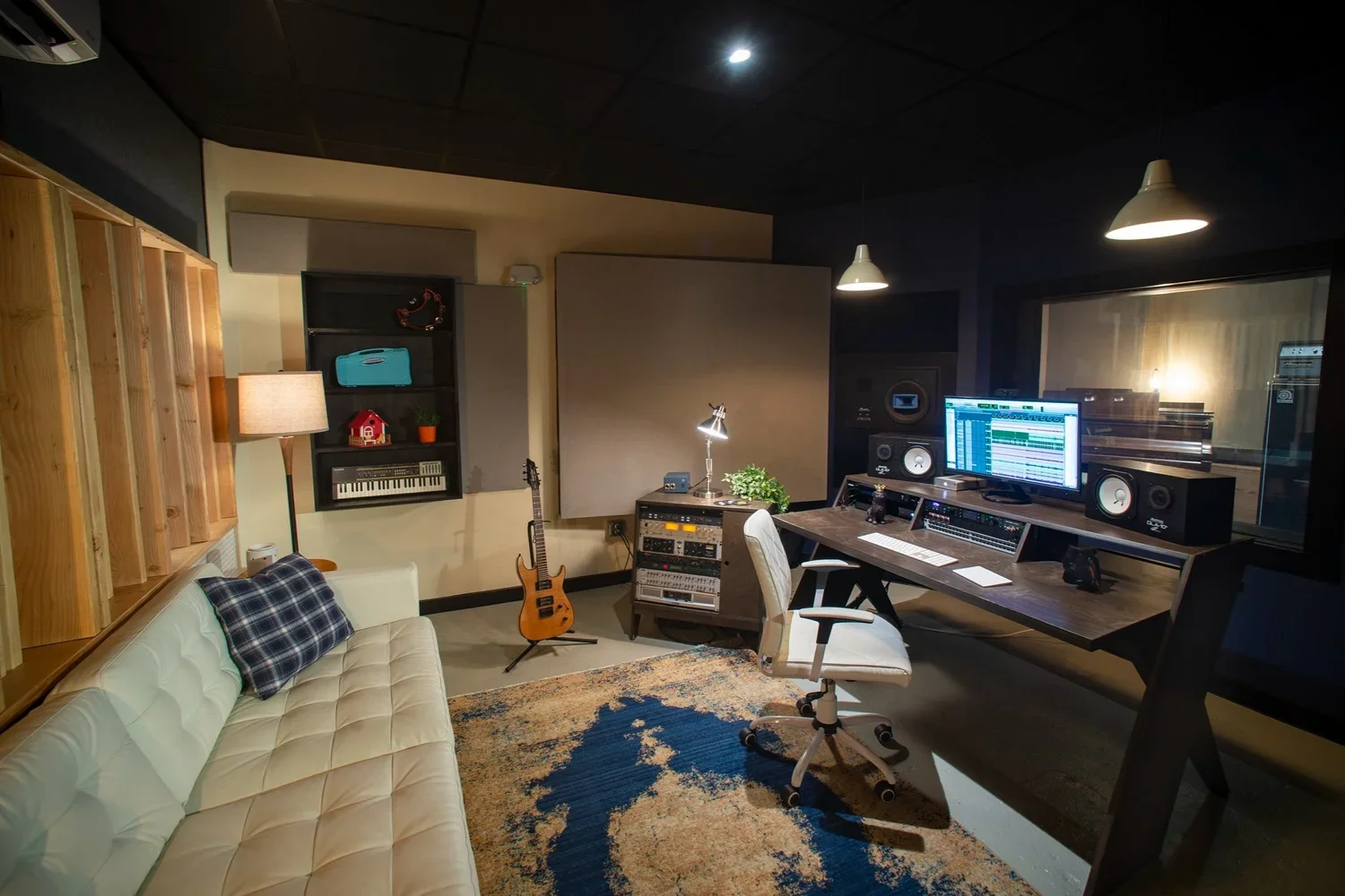 Is Plaid Dog Recording a Scam? Let's Talk About It.