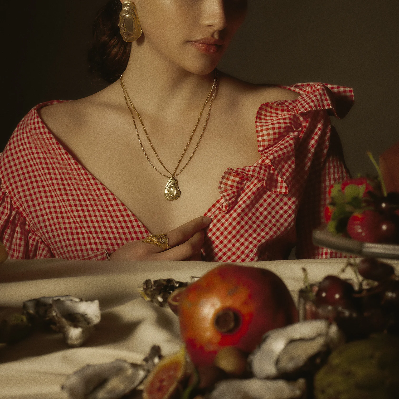 Oyster Necklace Campaign.jpg