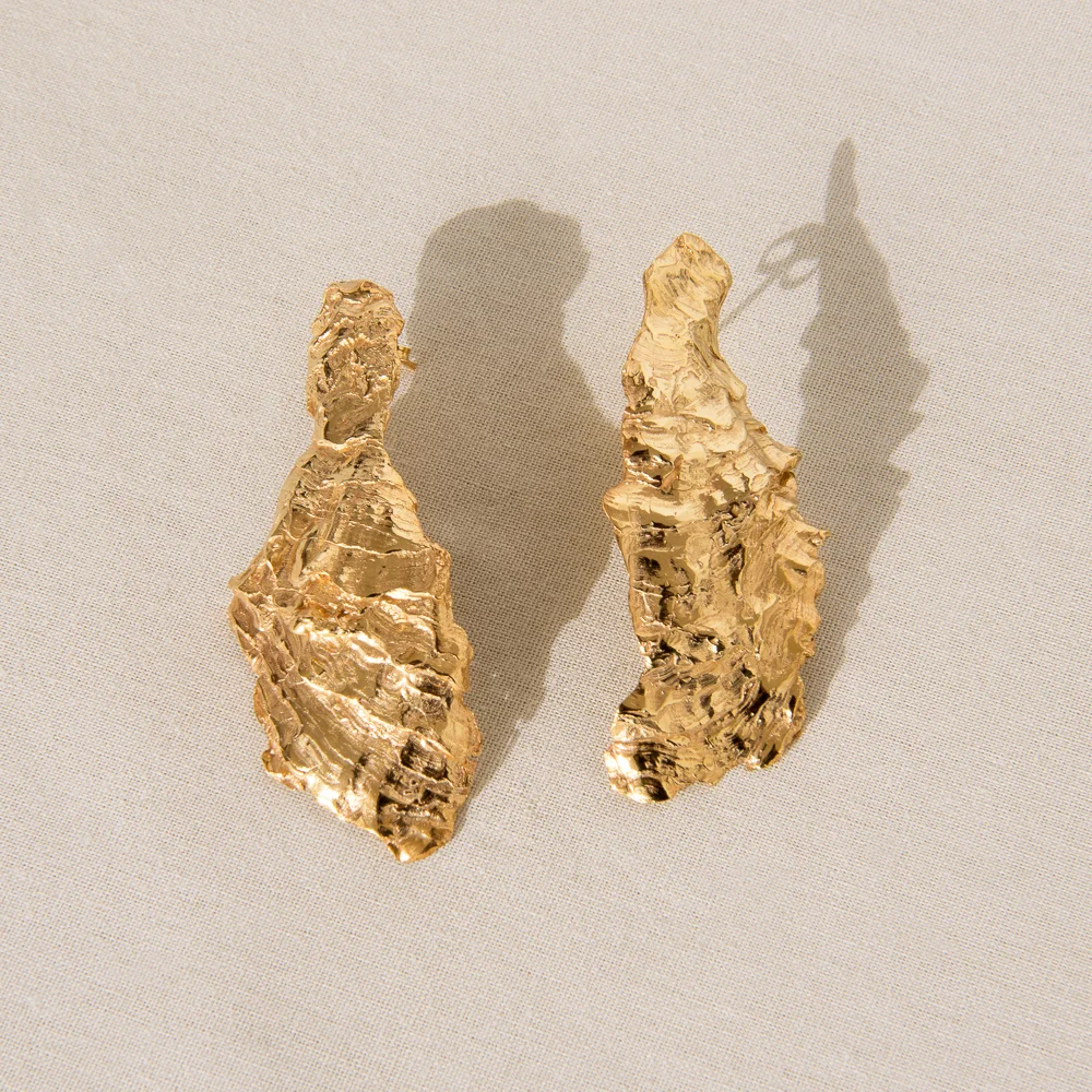 Oyster Earrings.jpg