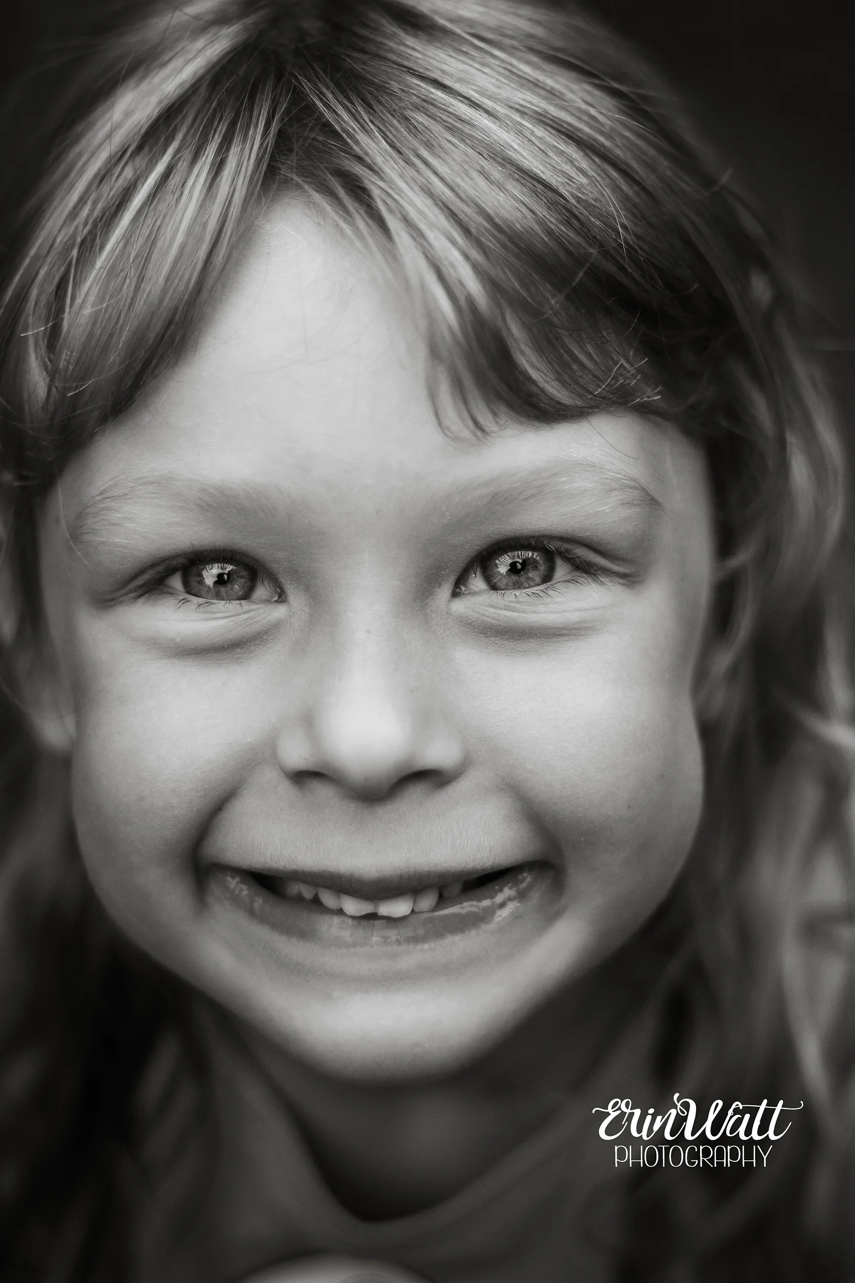smilemonochrome.jpg