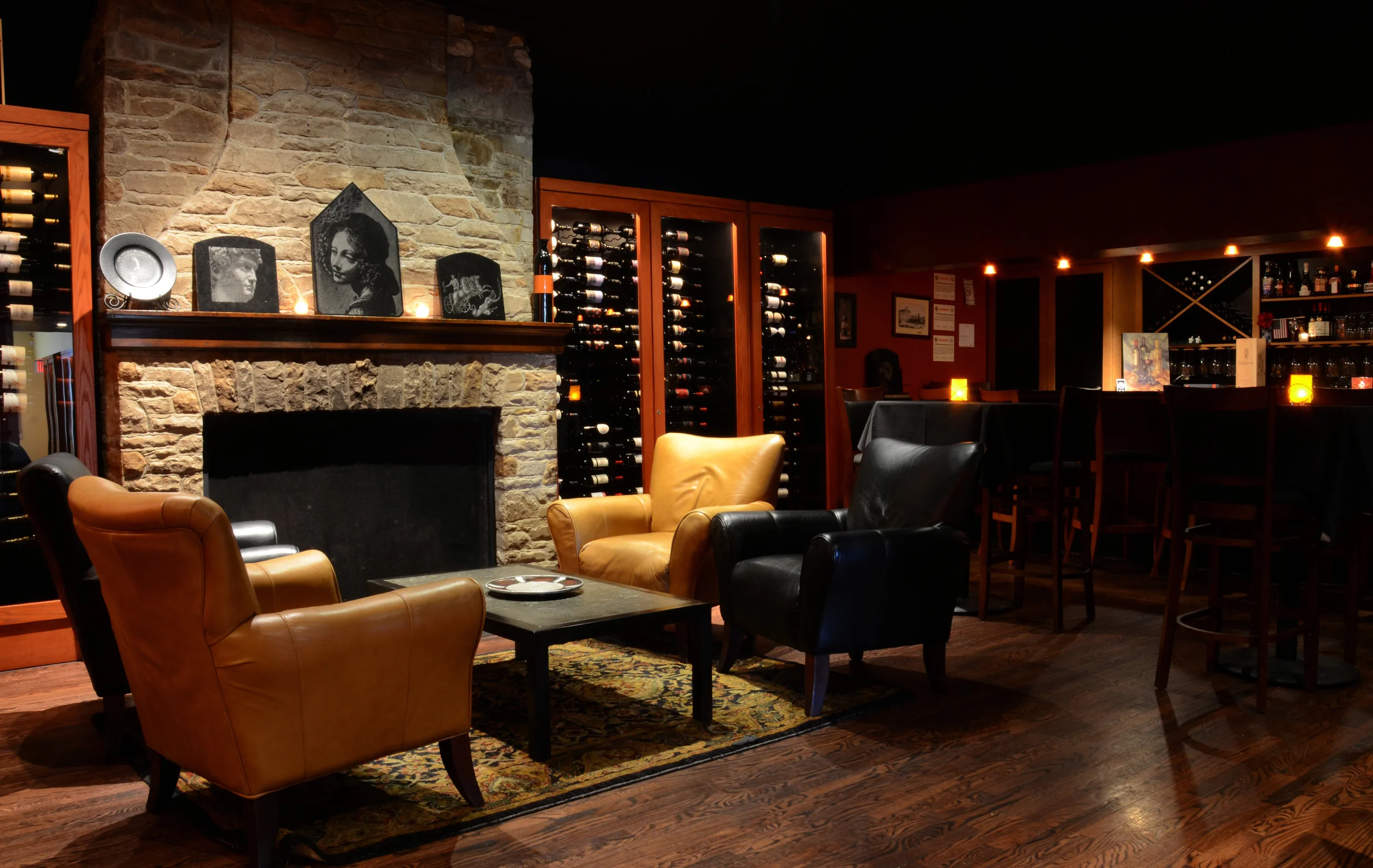 Bar 01.jpg