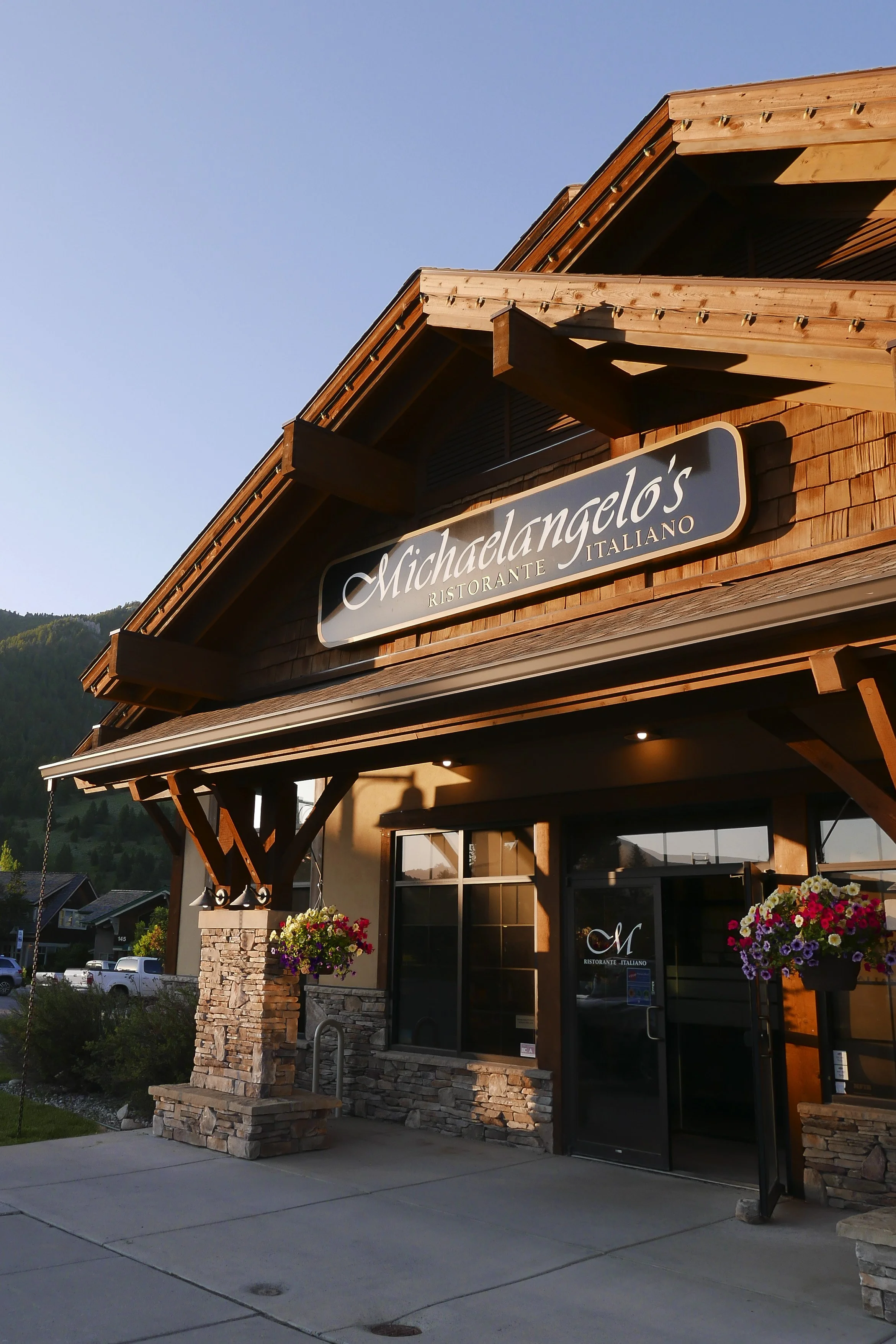 Michaelangelo's | Fine Italian Dining in Cleveland’s Little Italy