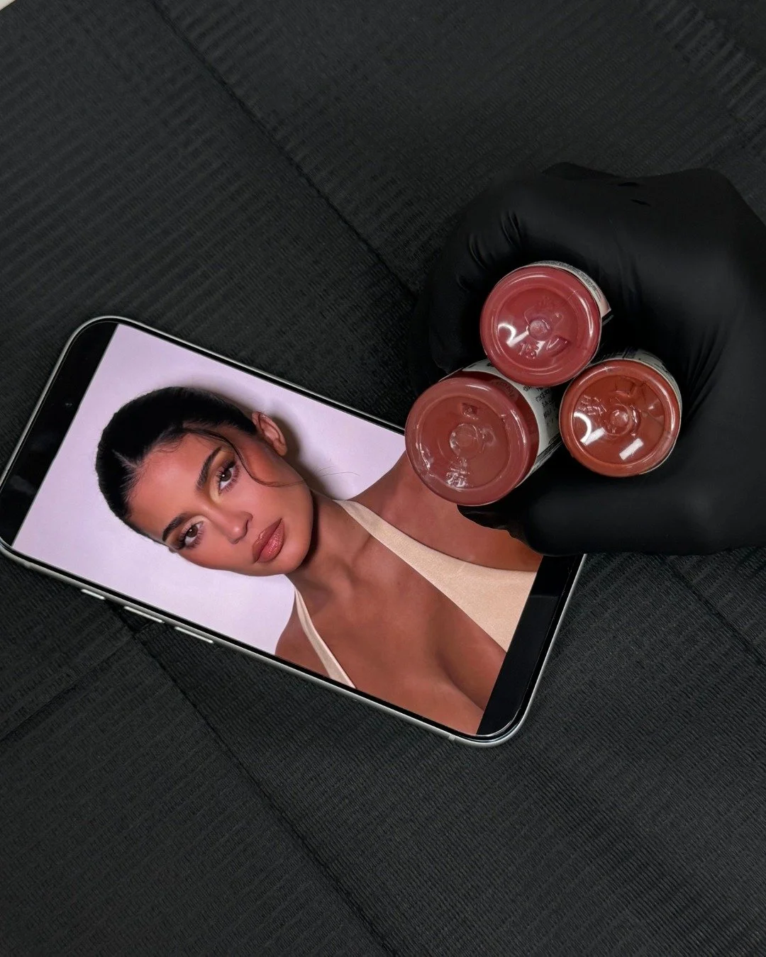 Styling some of our beauty and fashion icons. 

These are some of the looks and colour combos we love for different tones and natural colouring. Whether you're fair and cool, warm and olive, deep and neutral, our design approach is natural and refine