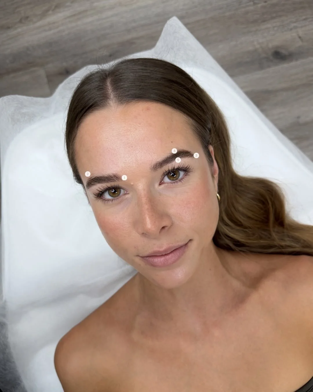 The foundation of every brow begins with mapping.

By measuring key facial landmarks and assessing natural brow growth, we design a shape that complements your bone structure and expressions.

No templates. No guesswork.

Just careful, considered des