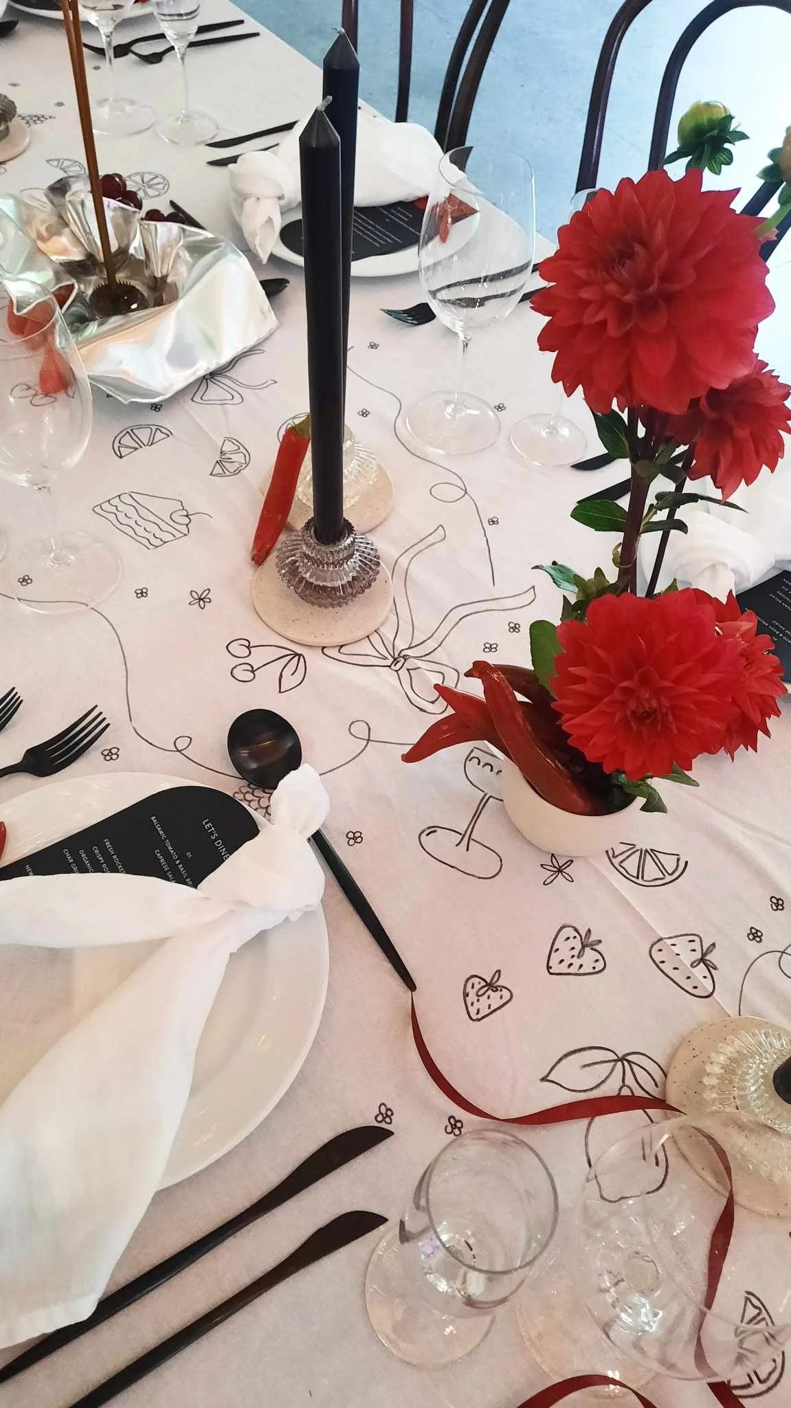 Golden Rose Creative custom white wedding table cloths with hand drawn wedding images and content (Copy)