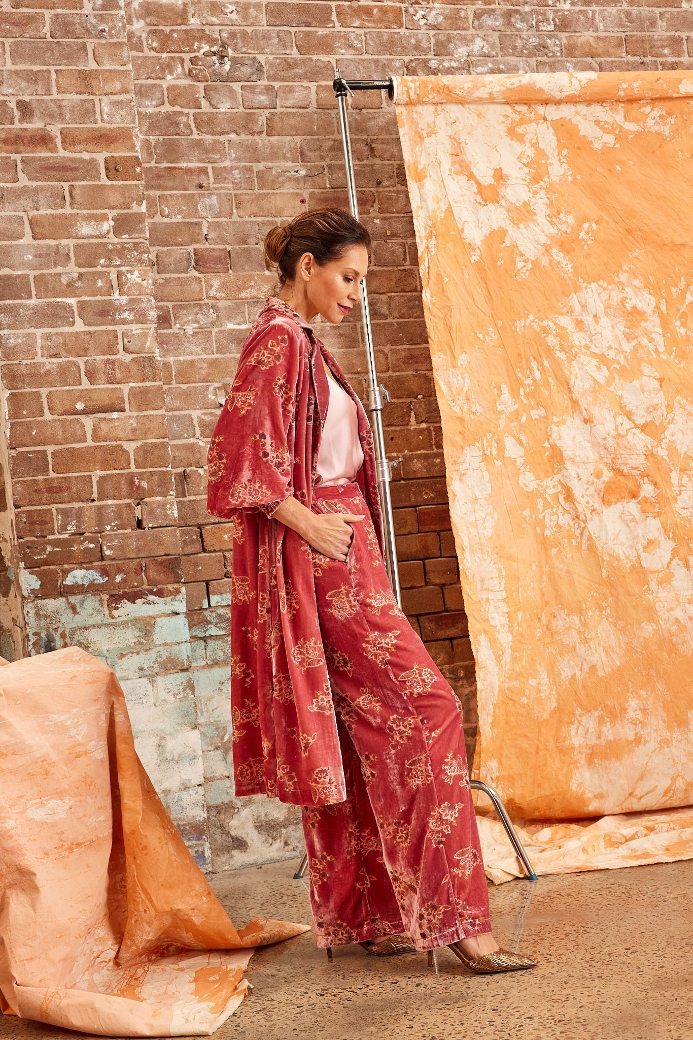 2194+Caris+Pant+2210+Amira+Dress+sultan+2.jpg