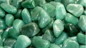 About the stone "aventurine"