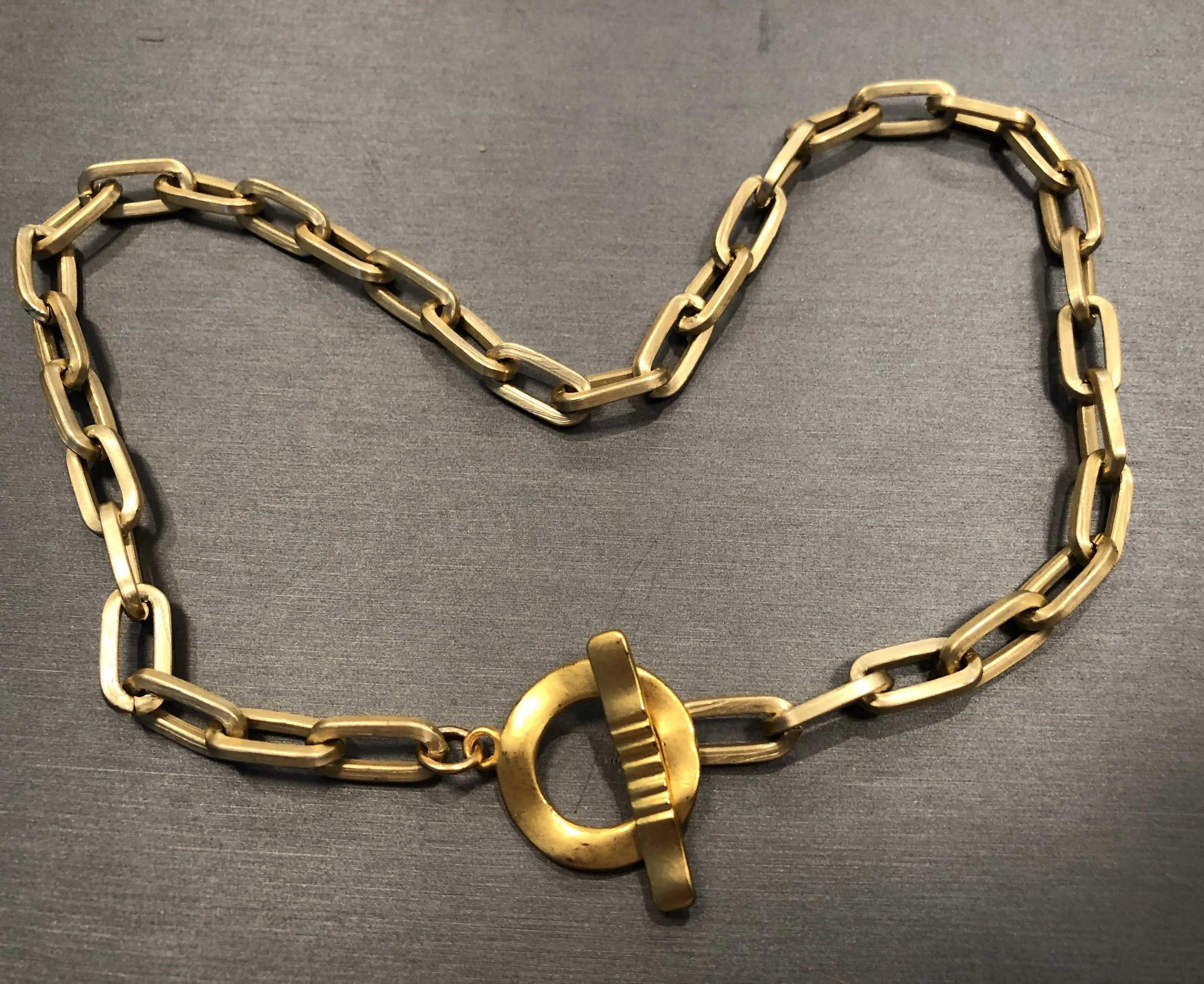 Matte gold oval link necklace