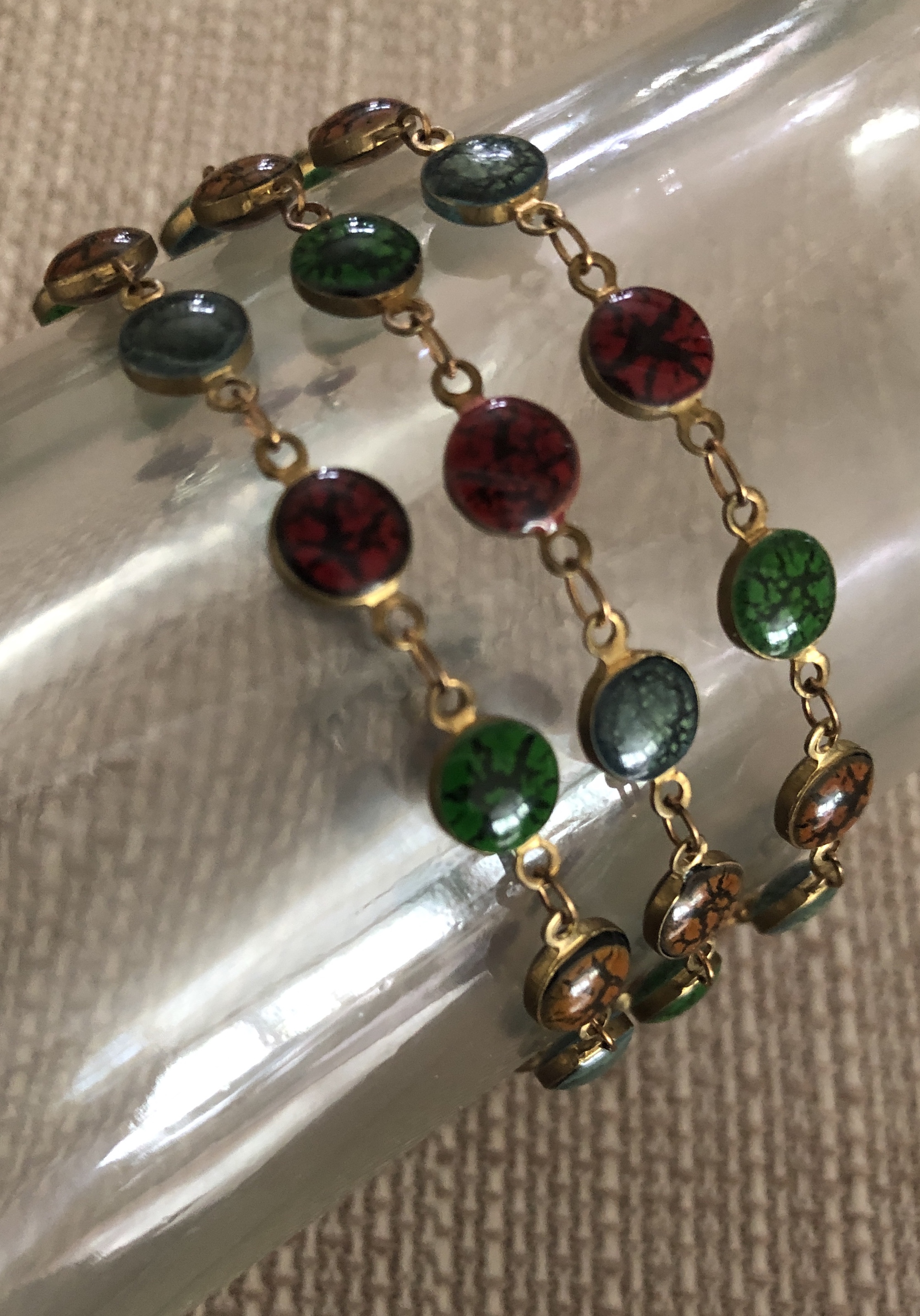 Three-strand multi-color bracelet 