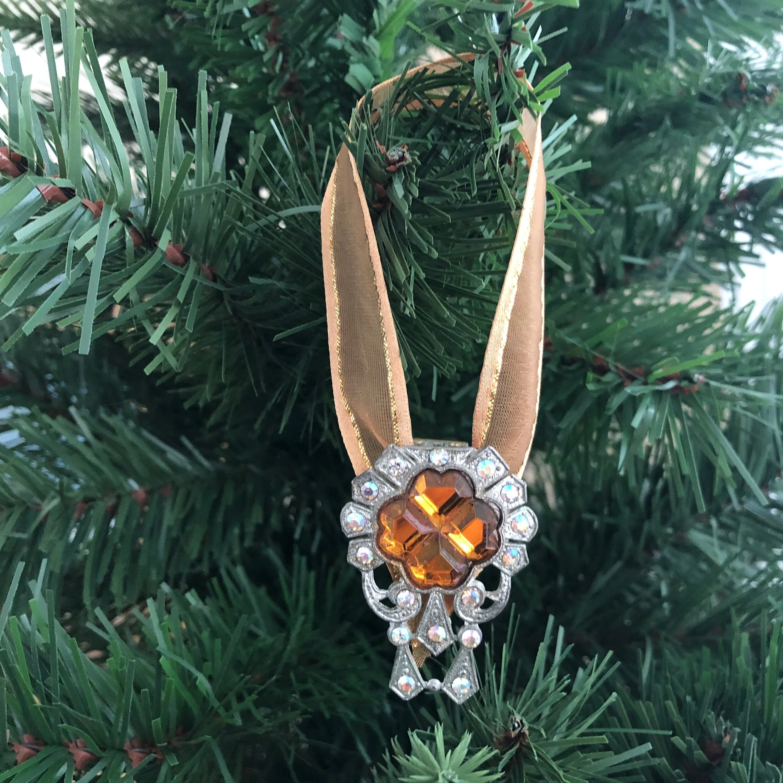 DE1ADDF1-0914-44D7-80D2-5BD1FB95EABF